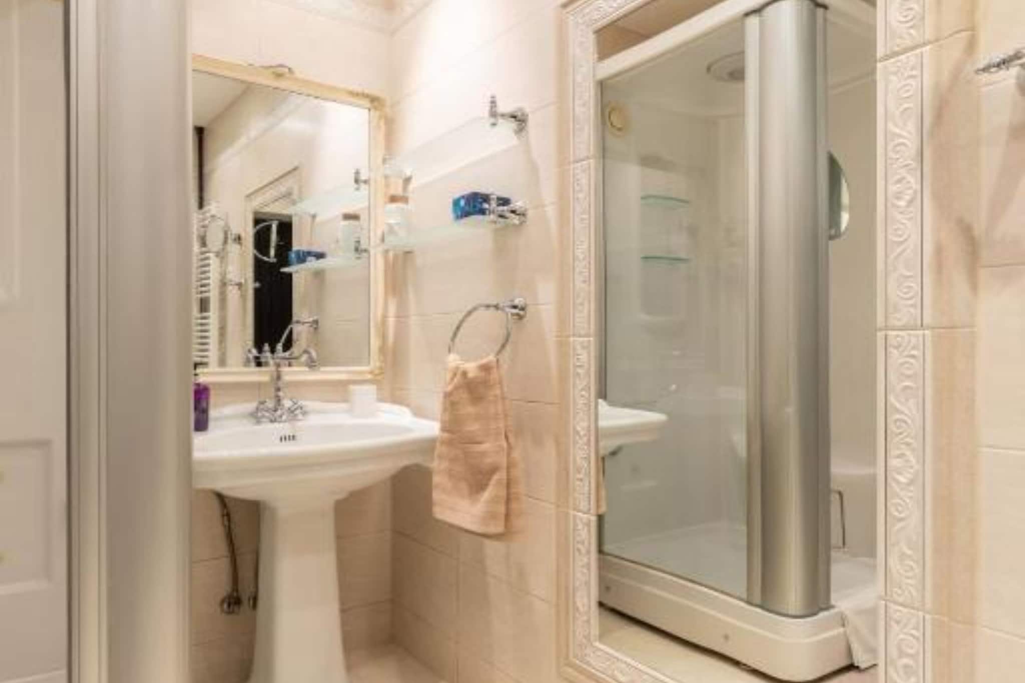 Zagreb Centre Luxury Penthouse, 5th Element - Two Bedroom Penthouse-Salle de bain