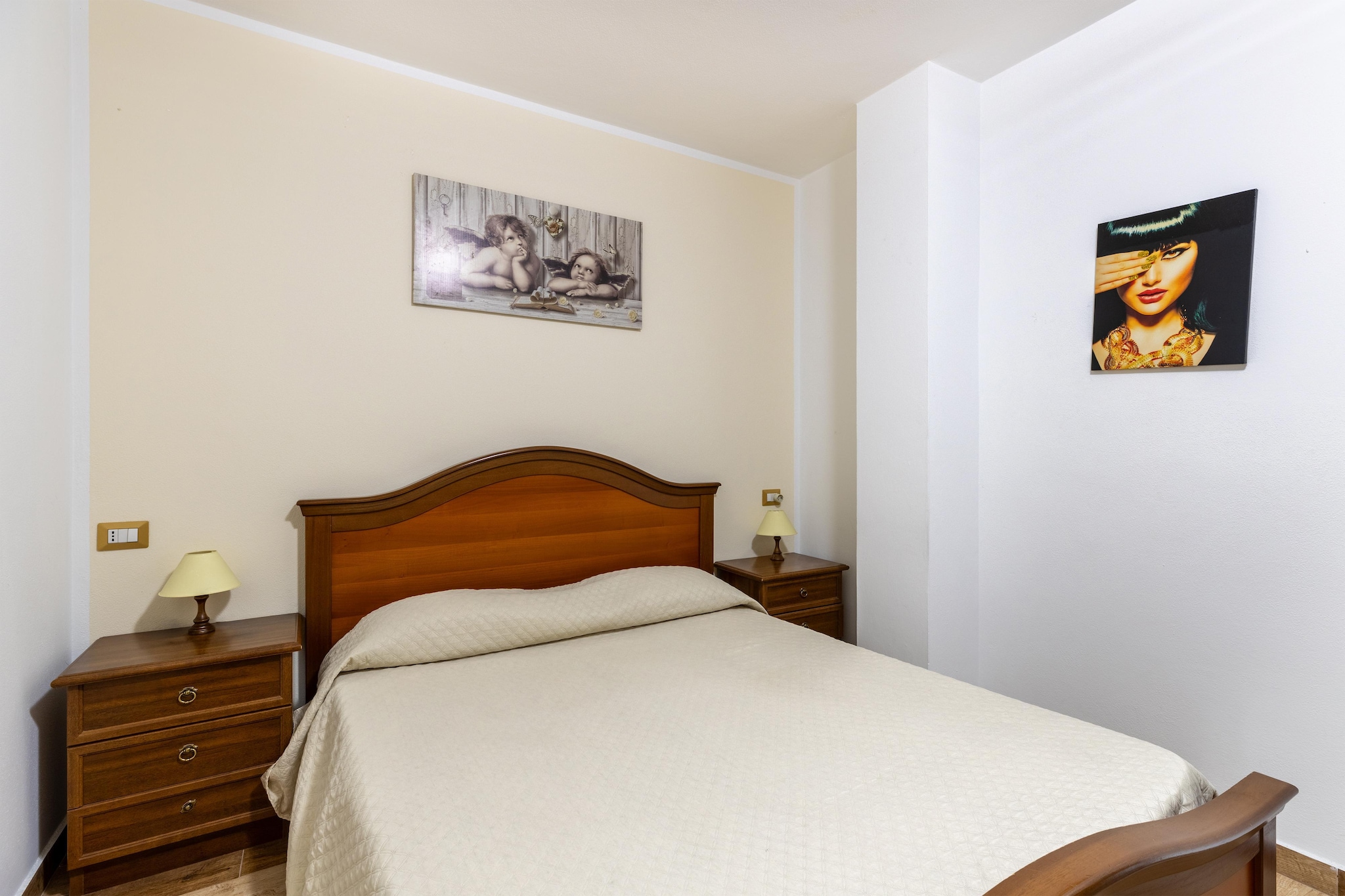 Bed Room