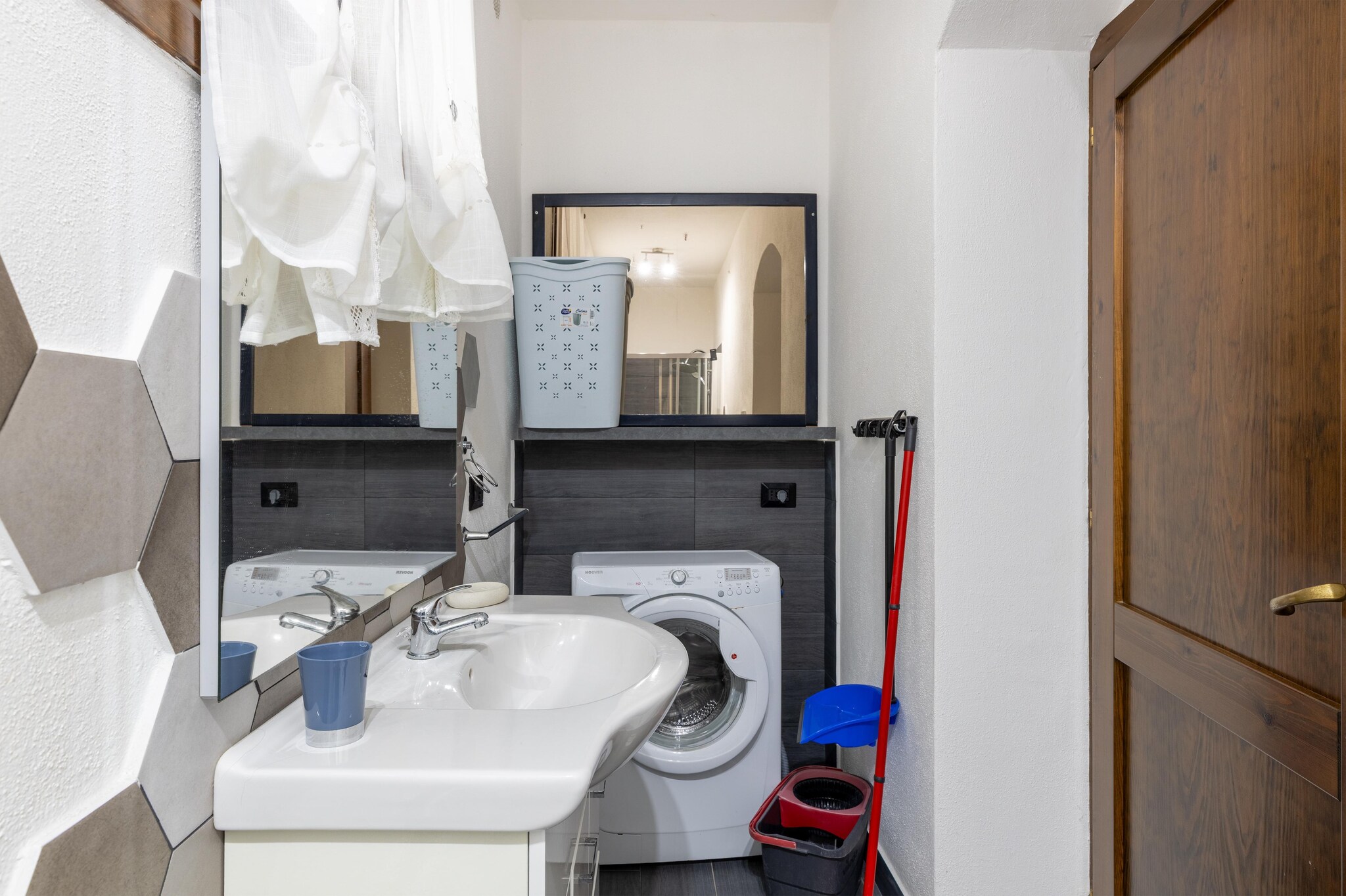 Bath Room