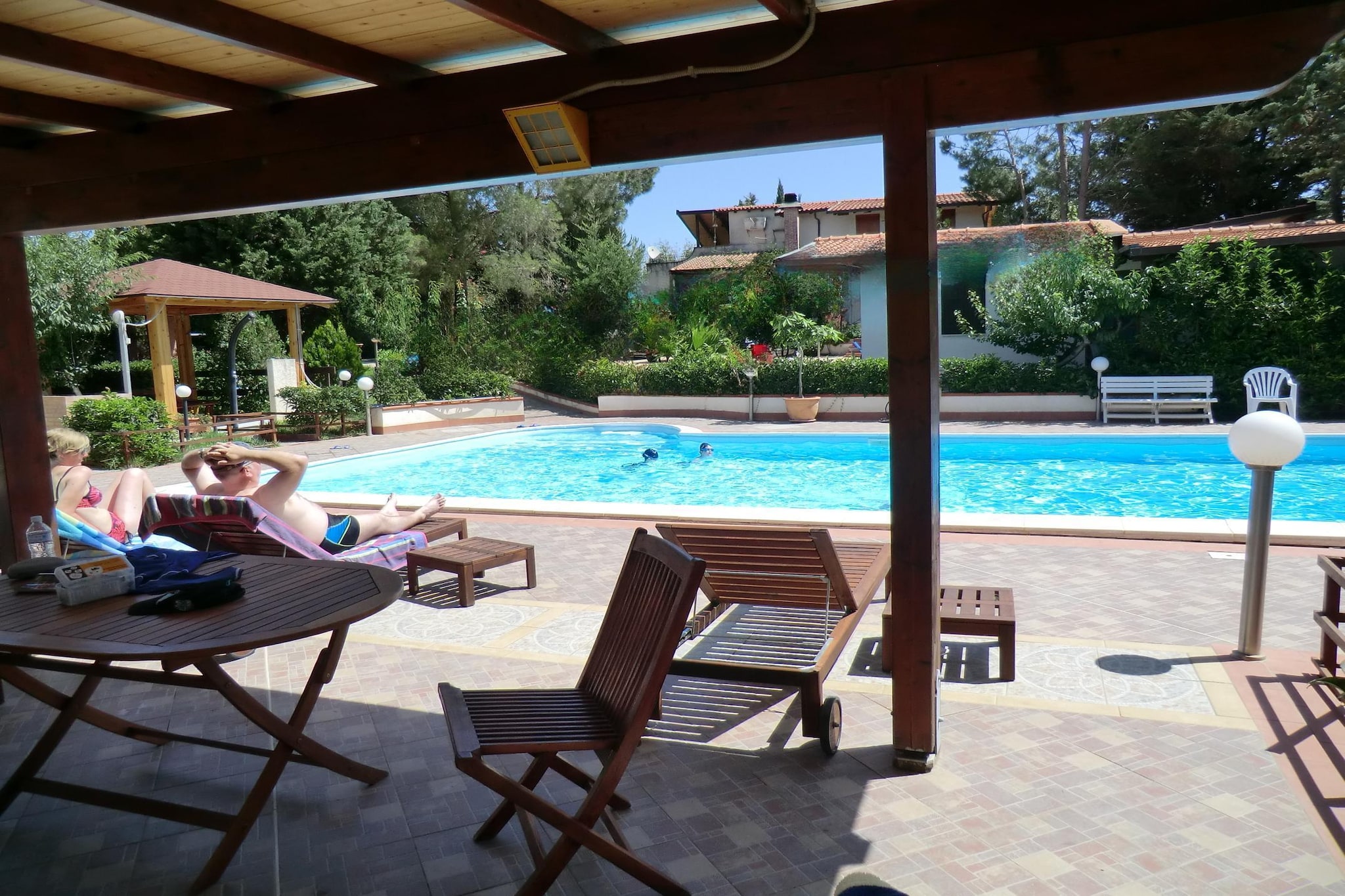 SWEET HOME-Schwimmbad