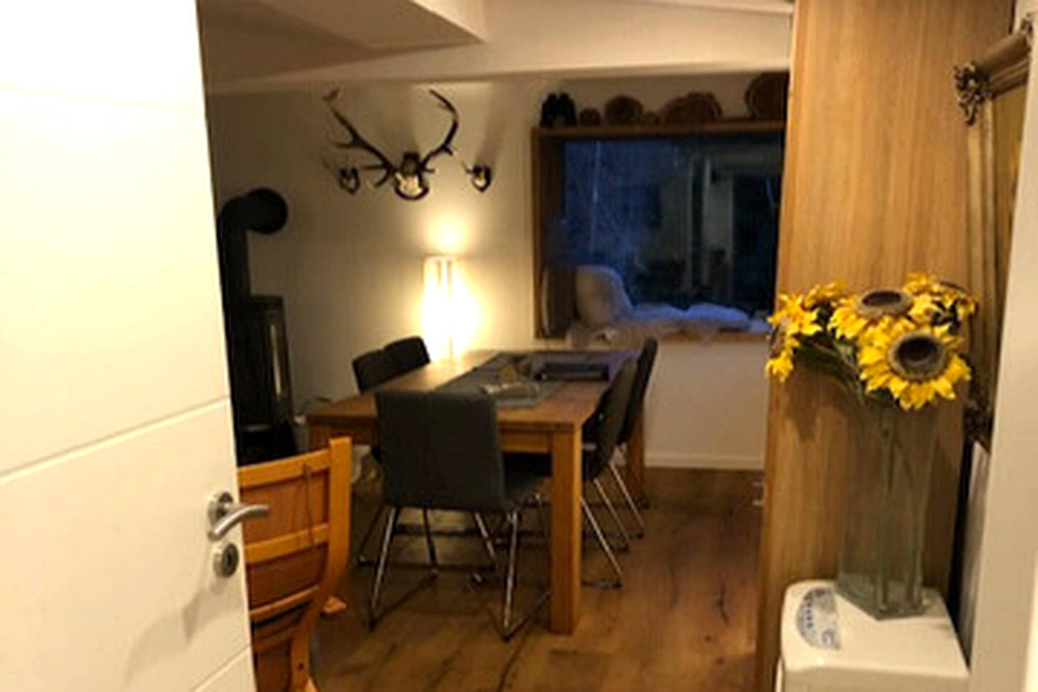 Modernes FERIENHAUS ALLRODE mit Wellness - Woonkamer