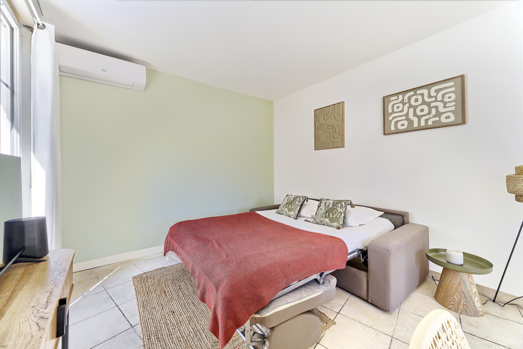 Appartement en bord de mer – Plage de la Salis-Bedroom