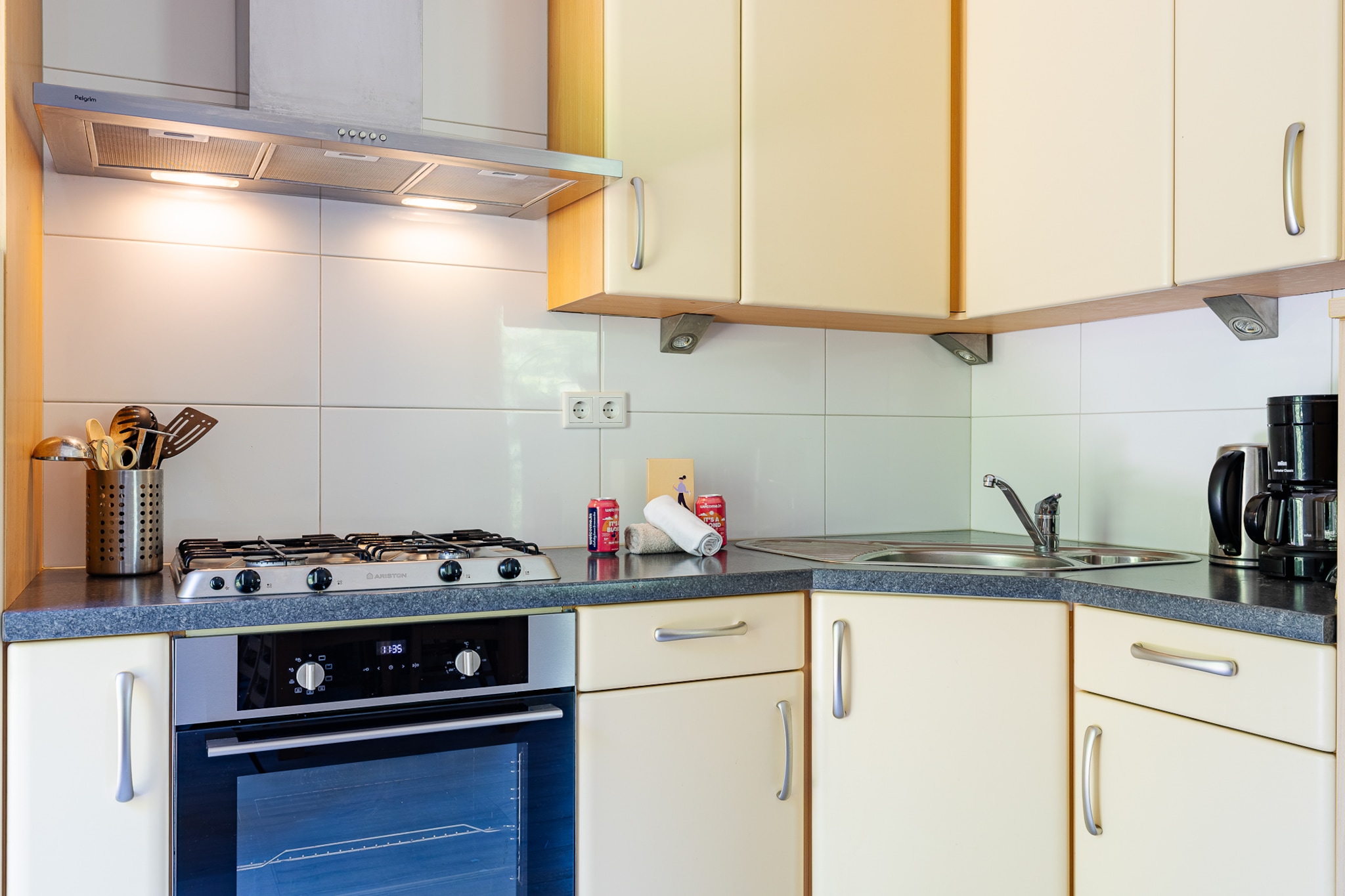 Vakantiewoning - Westduin 6 I Vlissingen 'Zilt en zand'-Keuken