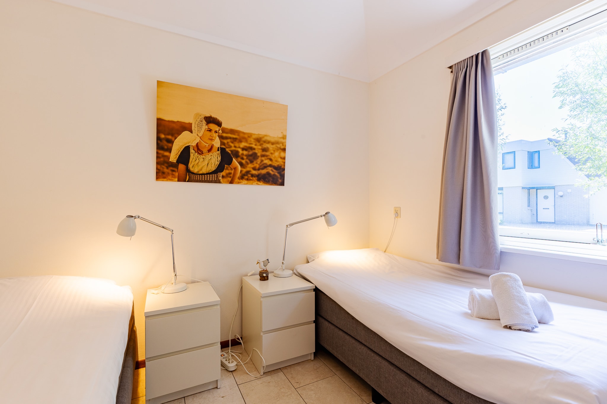 Vakantiewoning - Westduin 6 I Vlissingen 'Zilt en zand'-Slaapkamer