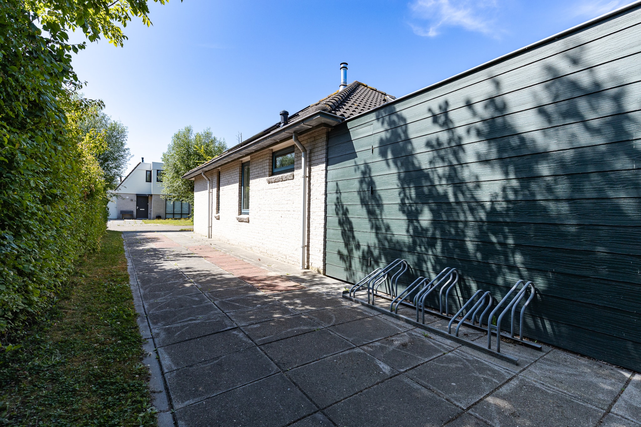 Vakantiewoning - Westduin 6 I Vlissingen 'Zilt en zand'-Tuinen zomer