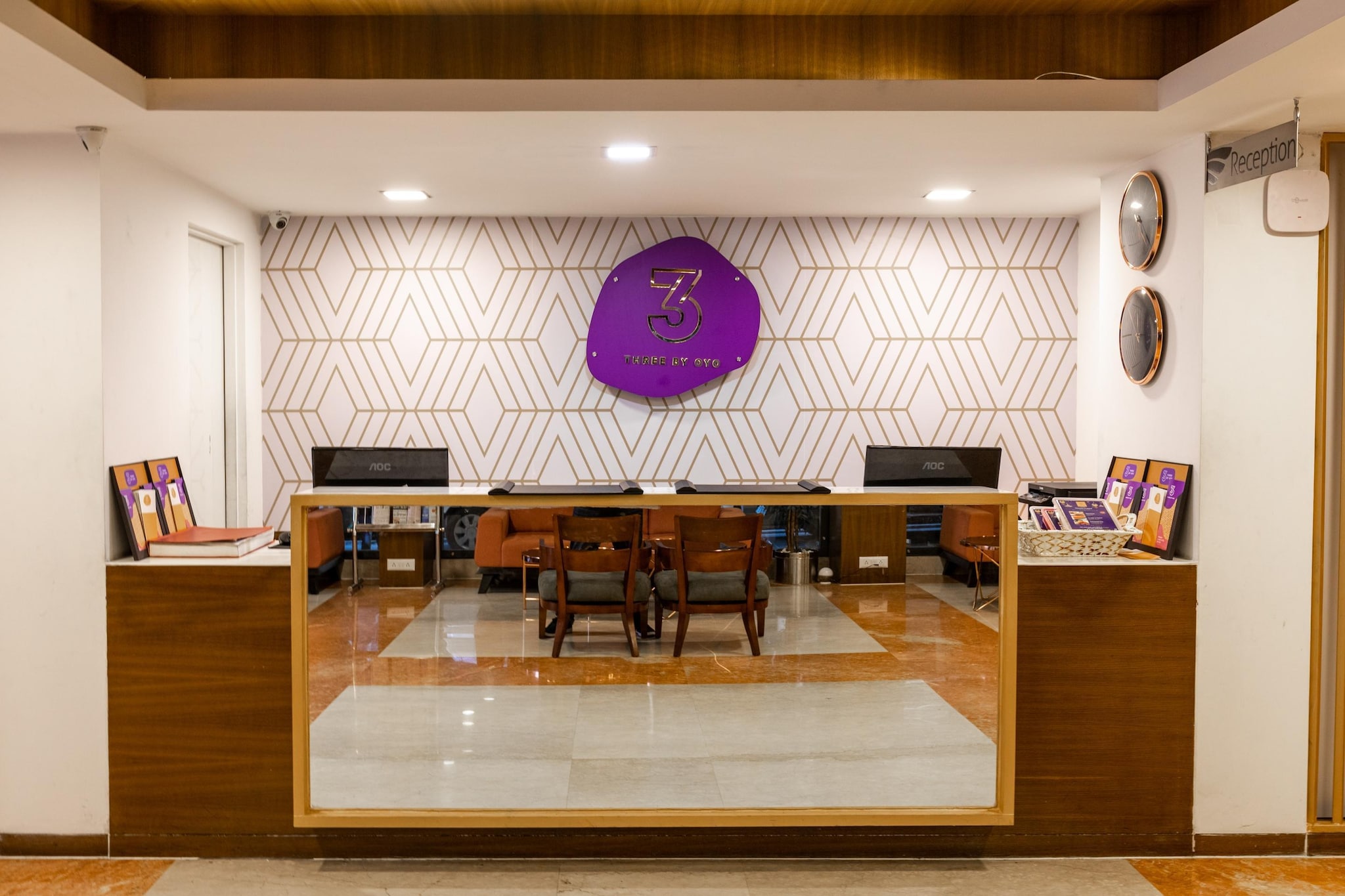 Ground floor: (Kitchen(fridge), bedroom(double bed, TV, seating area, electric kettle, air conditioning, telephone), bathroom(bathtub or shower, shower, washbasin, toilet, hairdryer, shampoo, body soap, hot water), Parking, lift, Laundry Package for a fee)\n\nlift