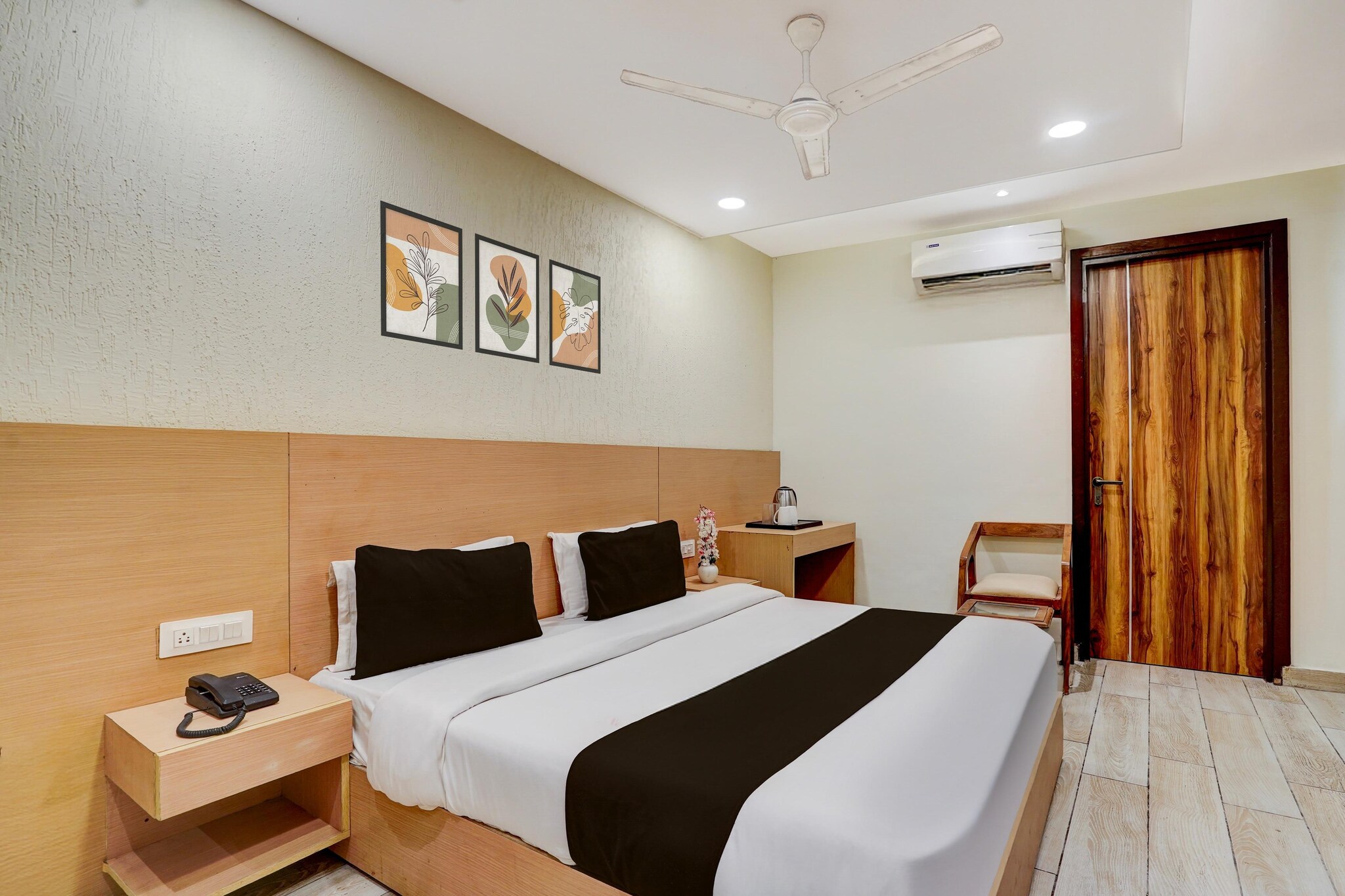 Enjoy a comfortable and hassle-free experience at our thoughtfully designed property. Each room is equipped with modern amenities, cozy bedding, and elegant decor to make you feel right at home. Located conveniently with easy access to public transport and major attractions, it's perfect for both business and leisure travelers. Cleanliness and guest comfort are our top priorities, and our team is available 24/7 to assist you throughout your stay.
Alcohol is strictly prohibited on this property.
Unmarried couples are warmly welcome at this property.
Guests with local ID proof are warmly welcome.
Early Check-In Policy: A full day’s room rate will be charged for check-ins before 6:00 AM. Complimentary early check-in is available between 6:00 AM and 10:00 AM, subject to room availability.
Check-in is only available to guests aged 18 and above. Please provide a government-issued ID to confirm your age.