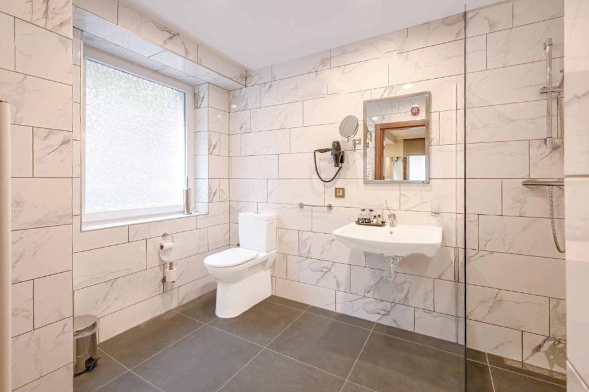 Schwarzbachtal - Double room Forest view without balcony-Badezimmer