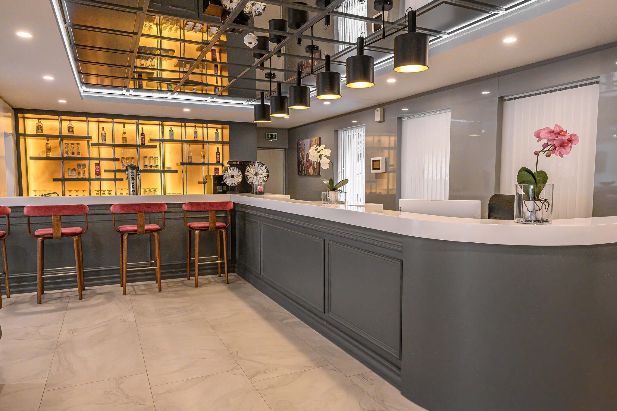 Schwarzbachtal - Double room Forest and Mountain View With balcony-Empfangshalle