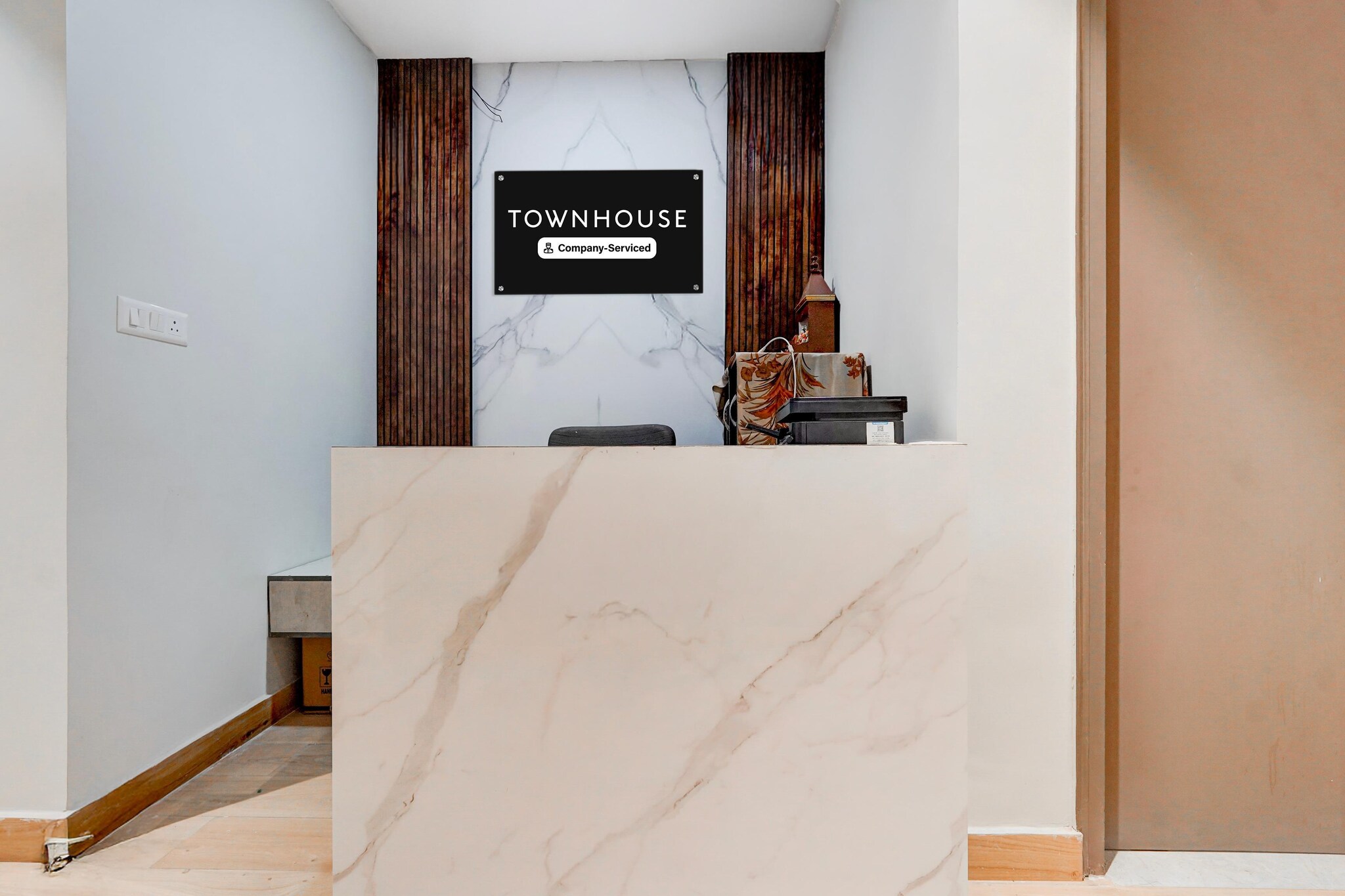 Ground floor: (bedroom(double bed, TV, seating area, air conditioning, telephone), bathroom(bathtub or shower, washbasin, toilet, Towels incl., shampoo, body soap, hot water))