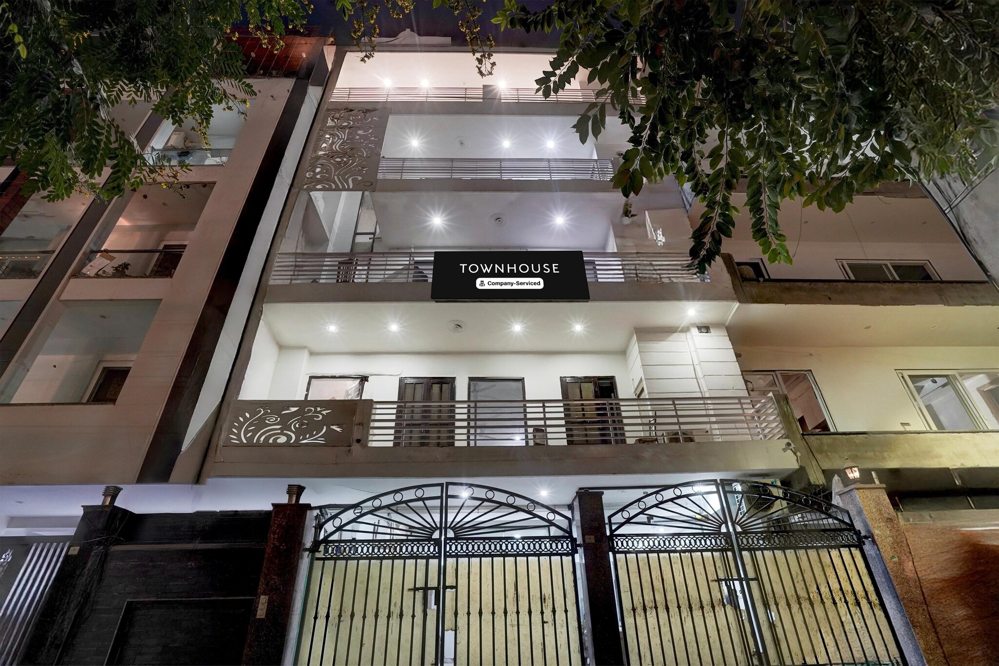 Townhouse Sector 46 Huda Market