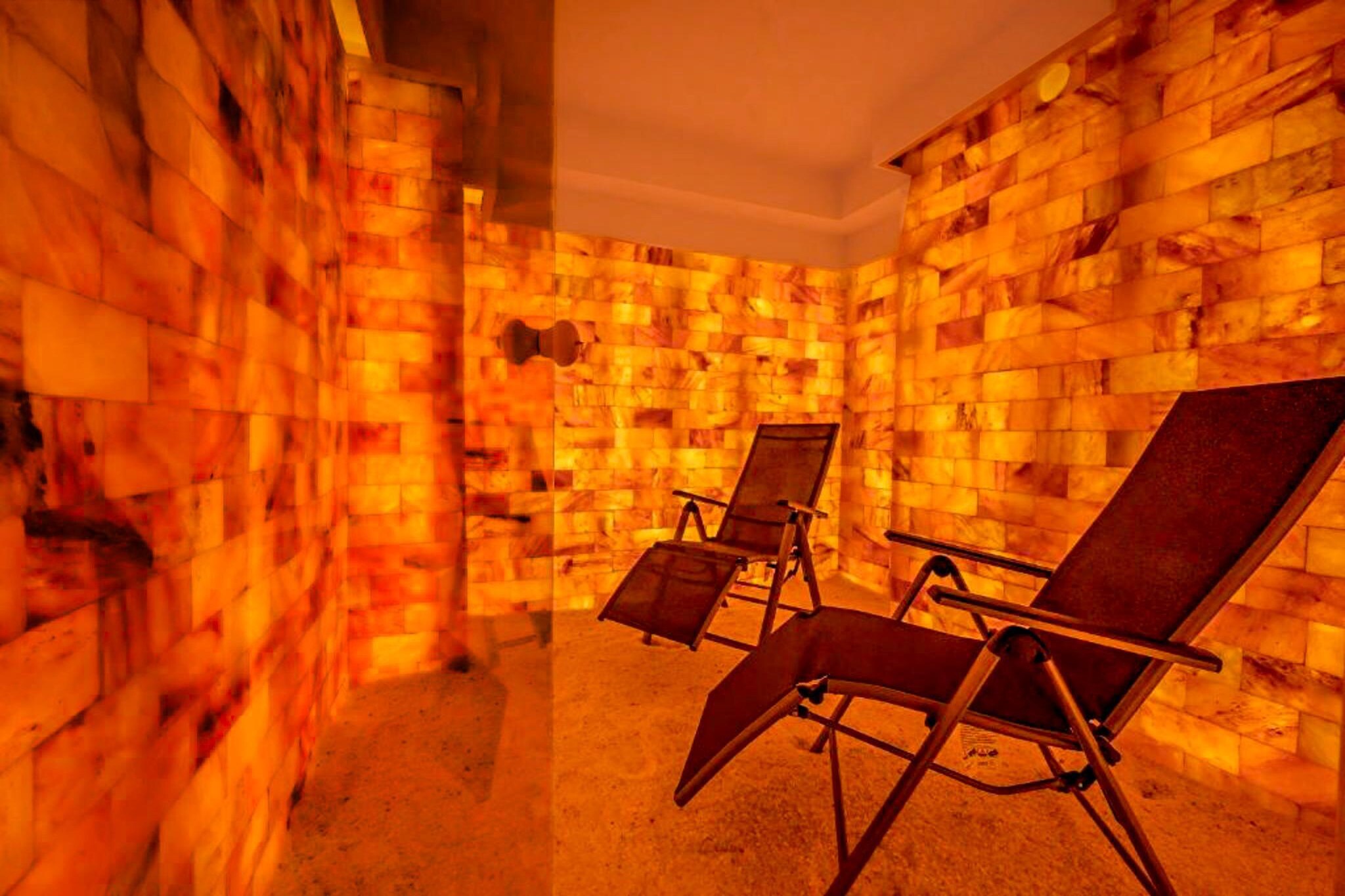 Schwarzbachtal  - Wheelchair Accessible Double Room-Sauna