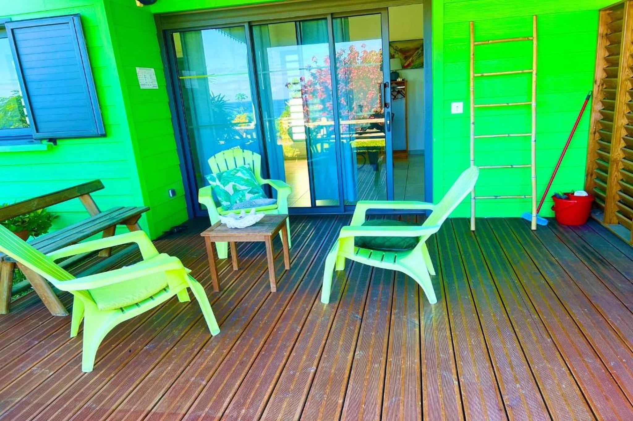 Seaview apartment in Manapany