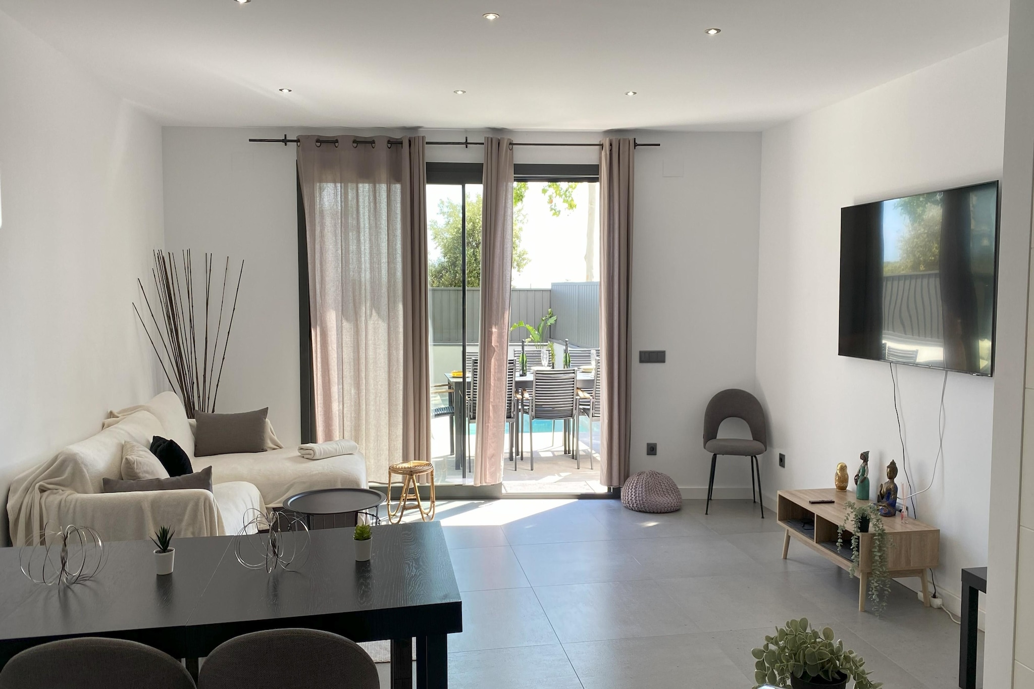 Villa Moncerrat-Living room