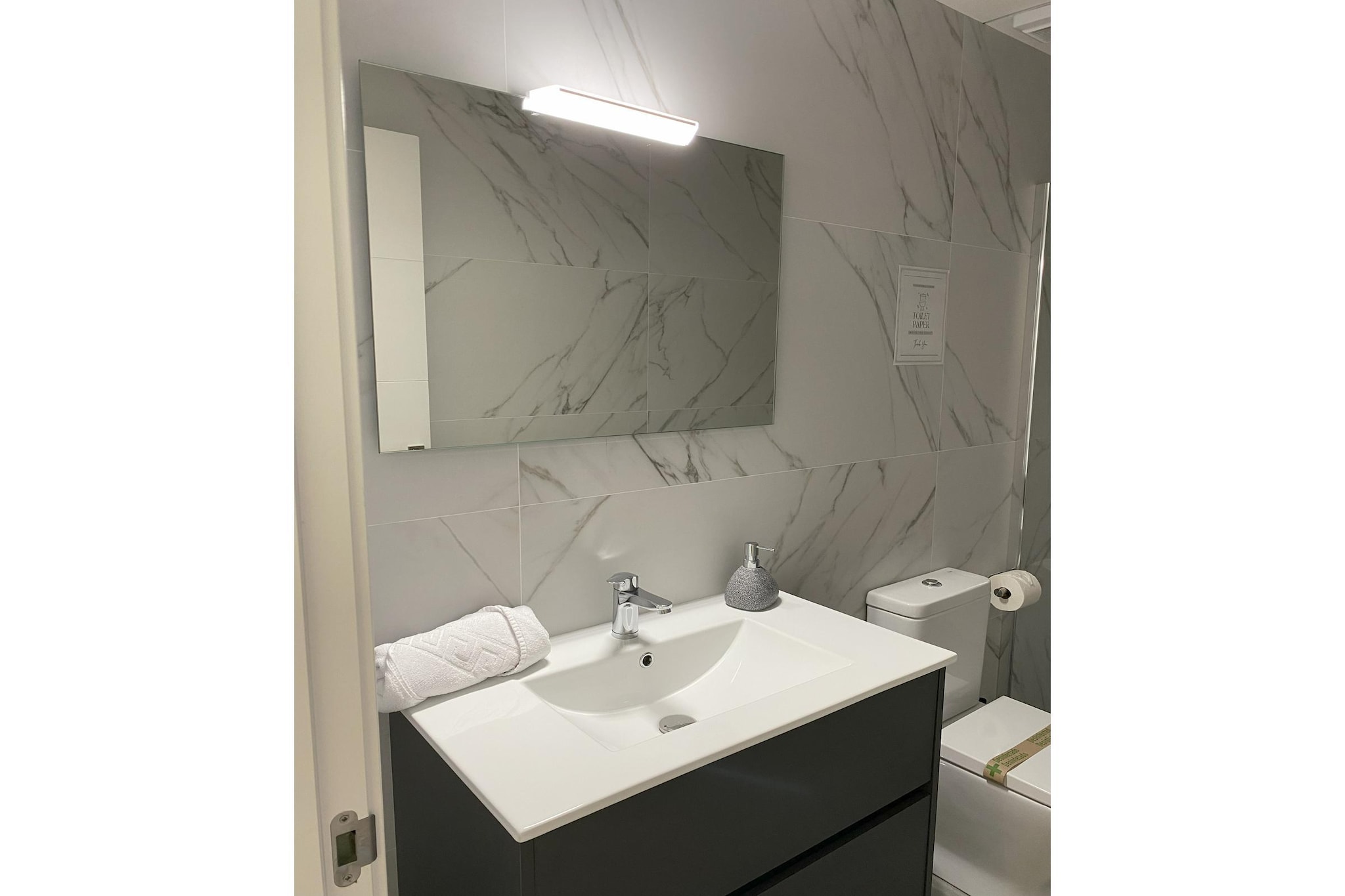 Villa Moncerrat-Bathroom