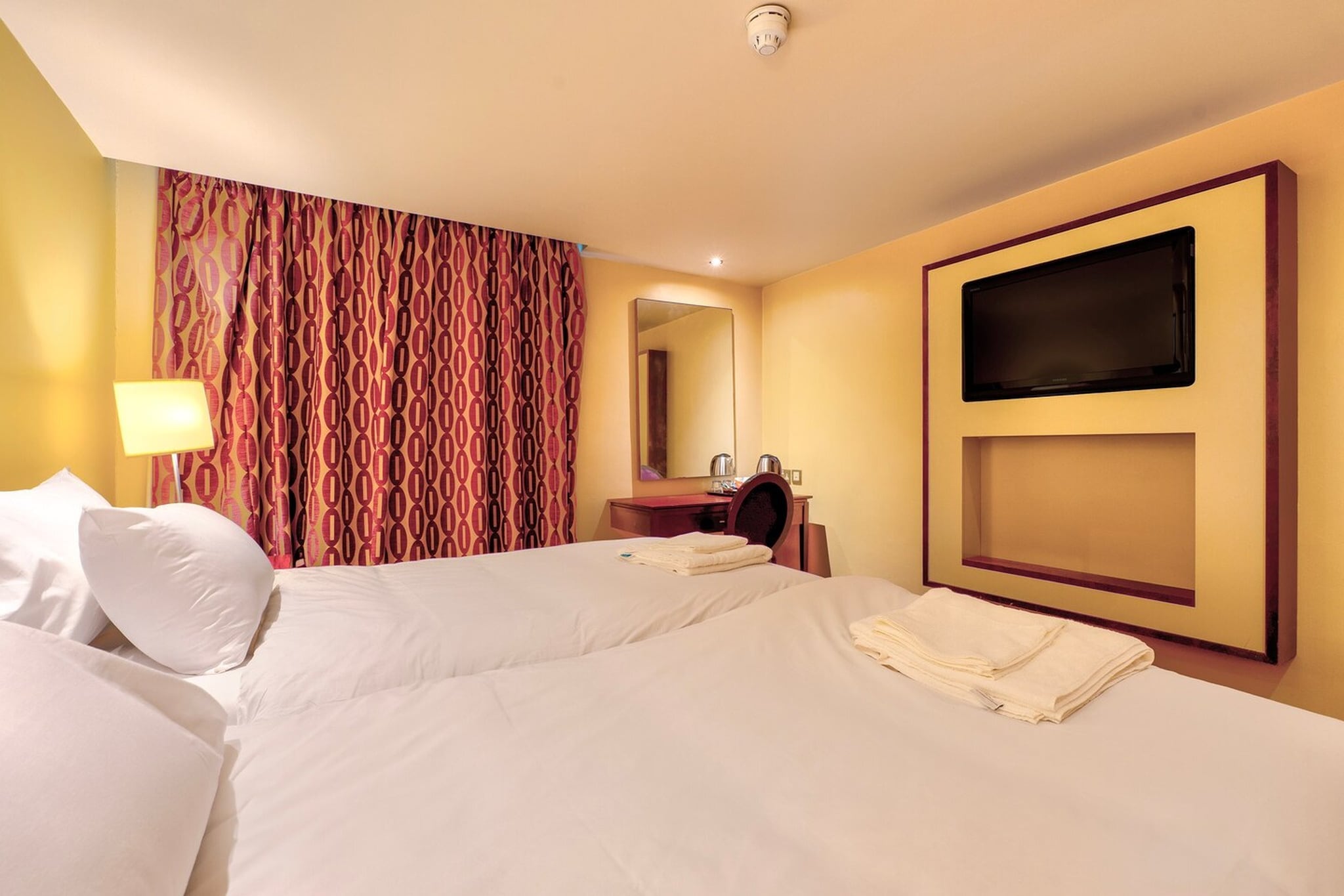 Deluxe Double Room - Schlafzimmer