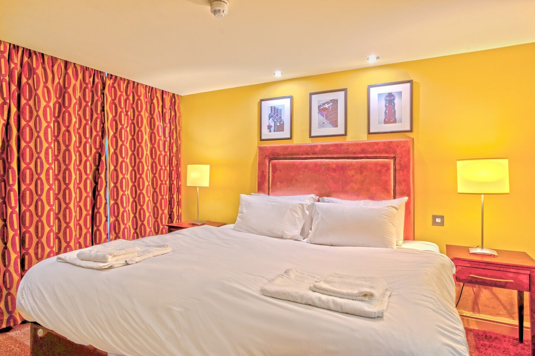 Deluxe Double Room - Schlafzimmer