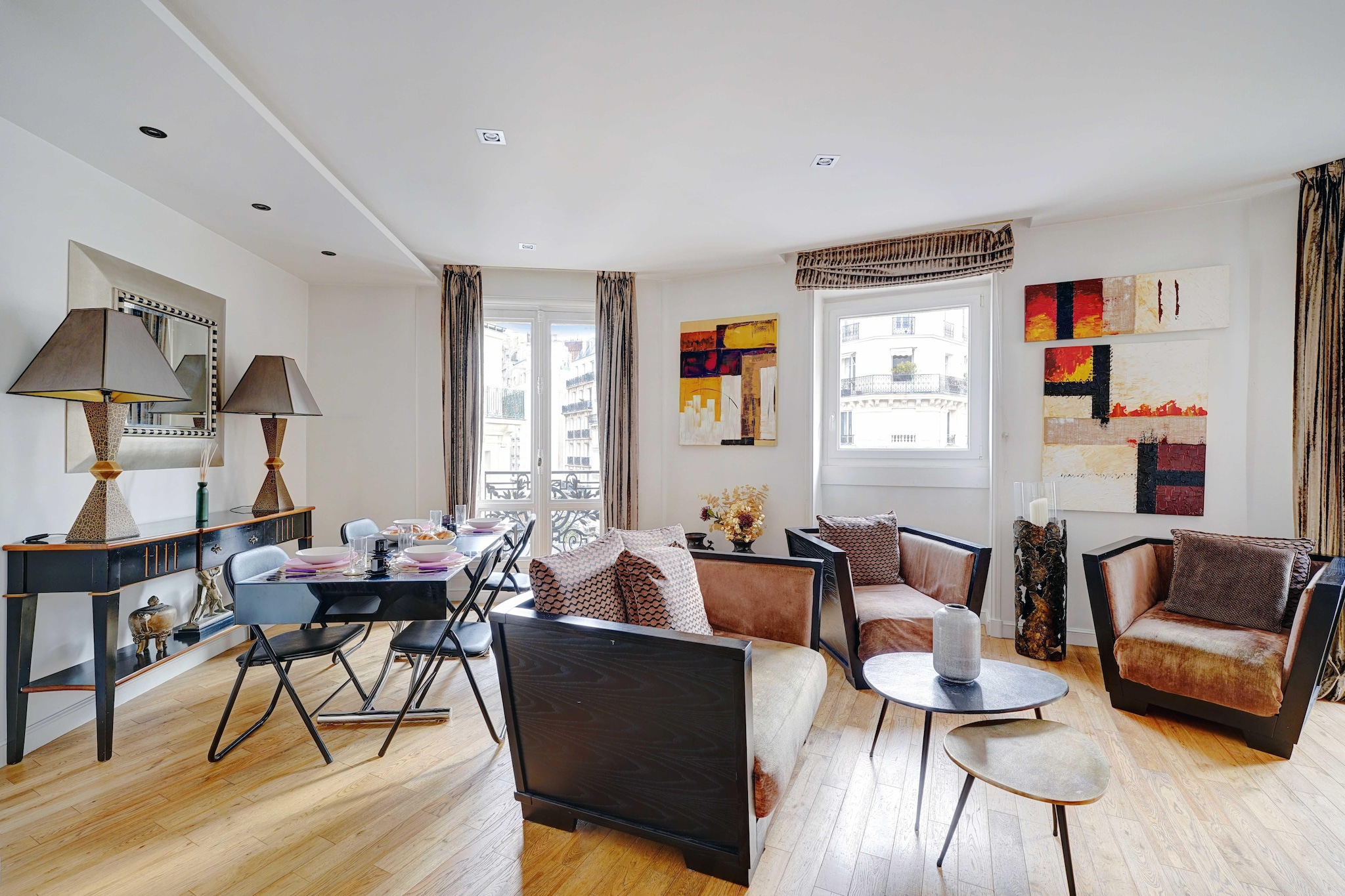 RA-1-LARGILLIERE-M - Wohnzimmer