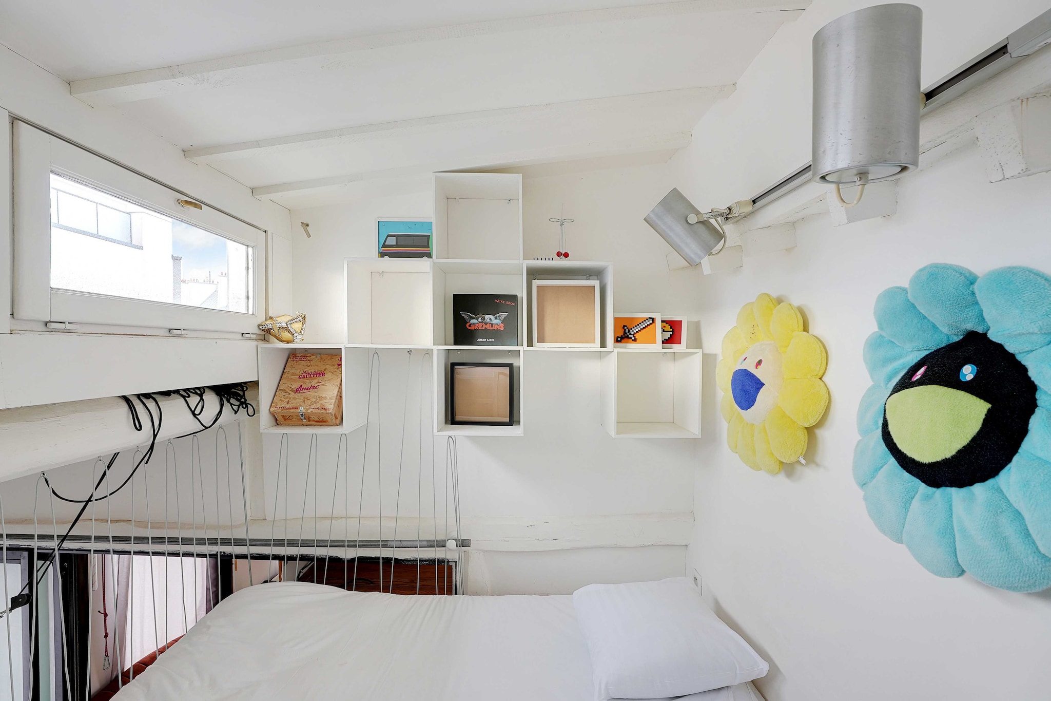 Spacious apartment 2BR/4P – République