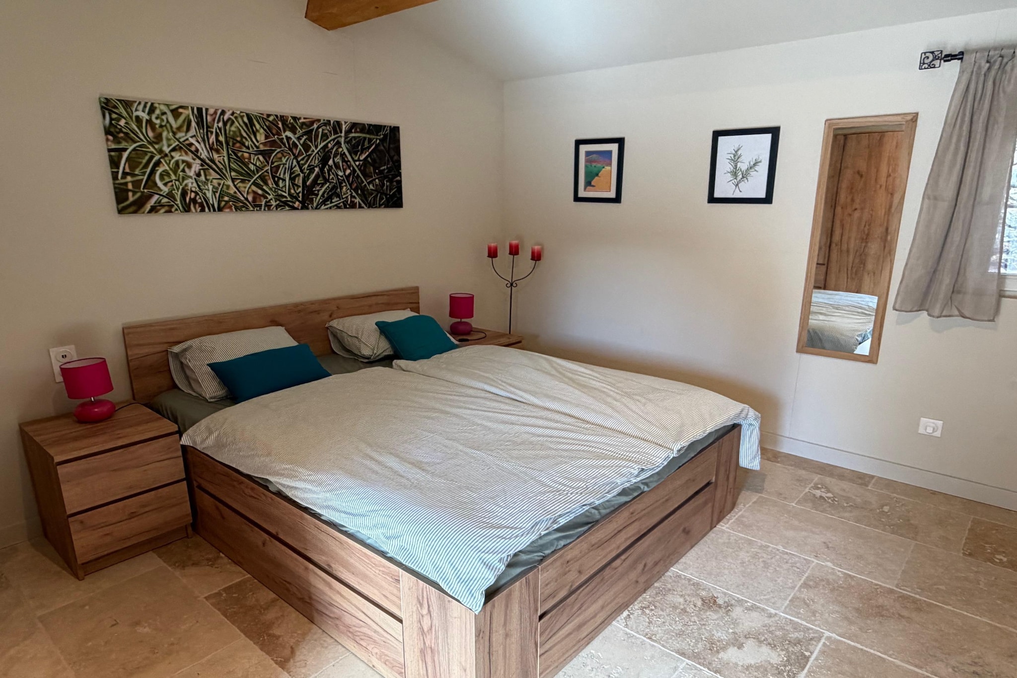 Bed Room