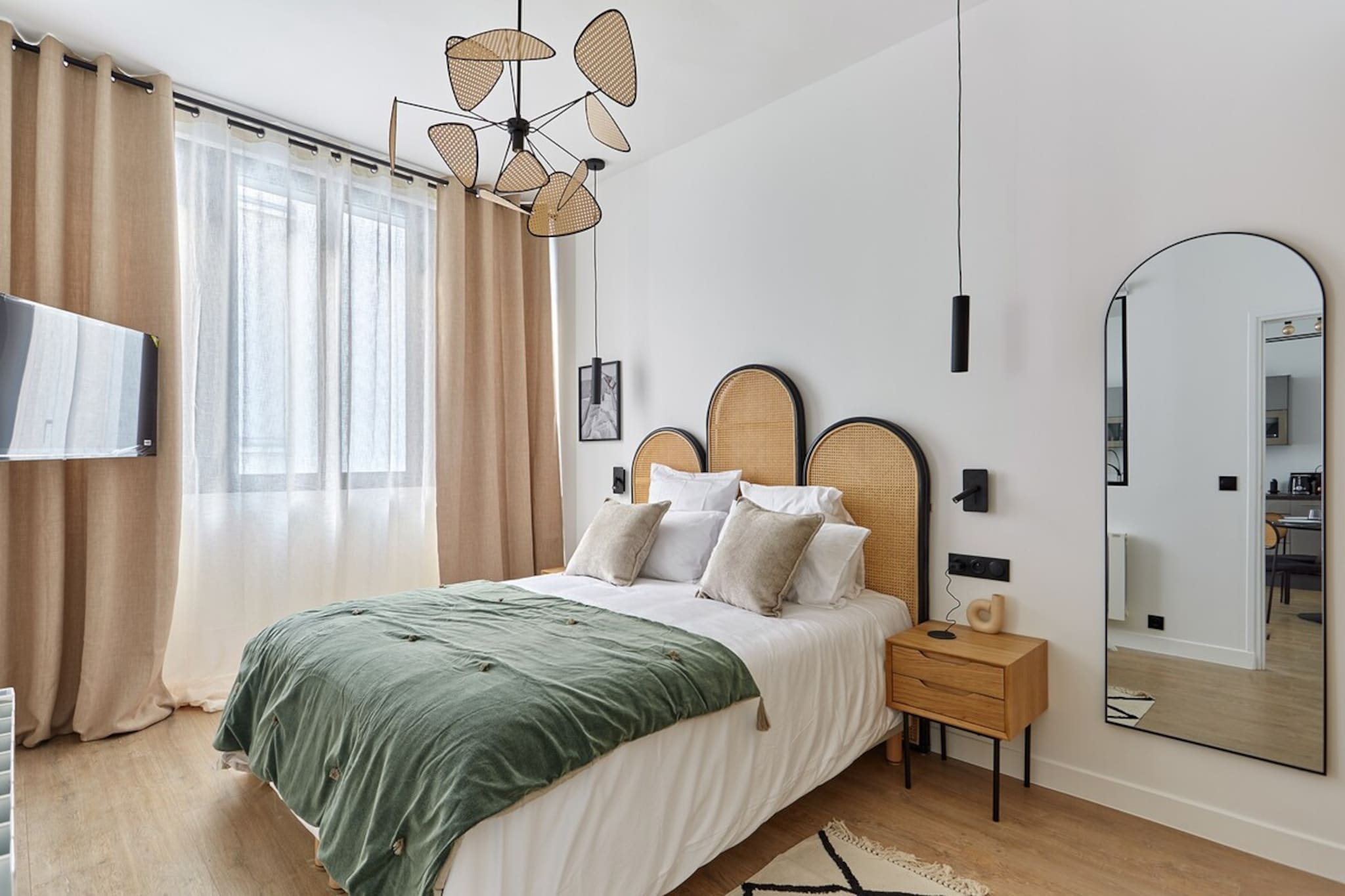 CLAUDE TILIER 19 NEW