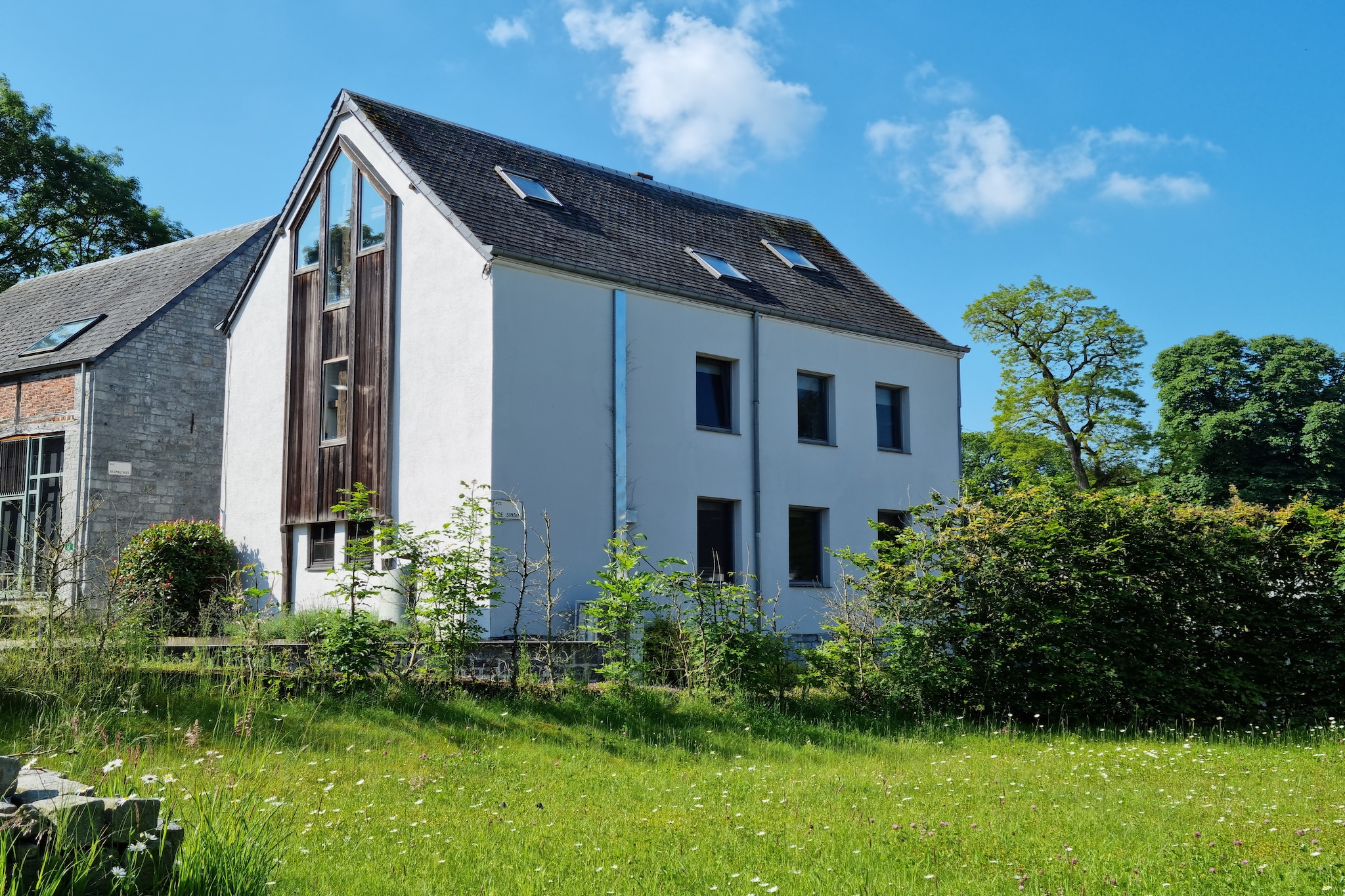 Gite L'éternité-Buitenkant zomer