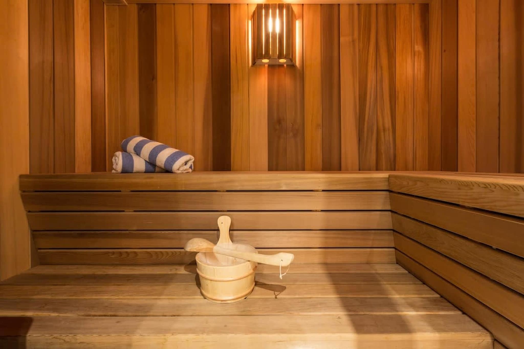 Chalet de luxe tout comfort avec jacuzzi sauna-Sauna