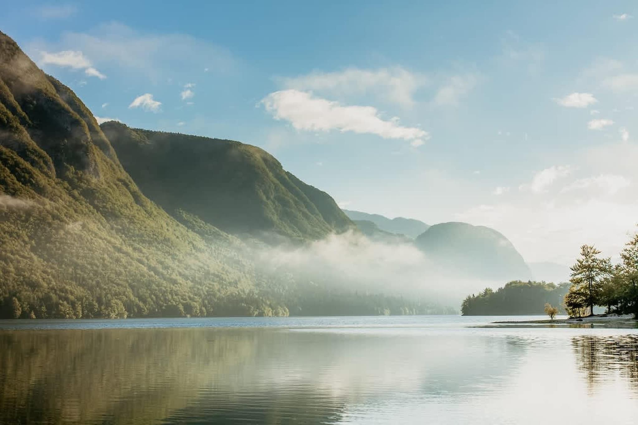 Chalet de luxe jacuzzi et sauna au Lac de Bohinj-Areas within 1km in summer