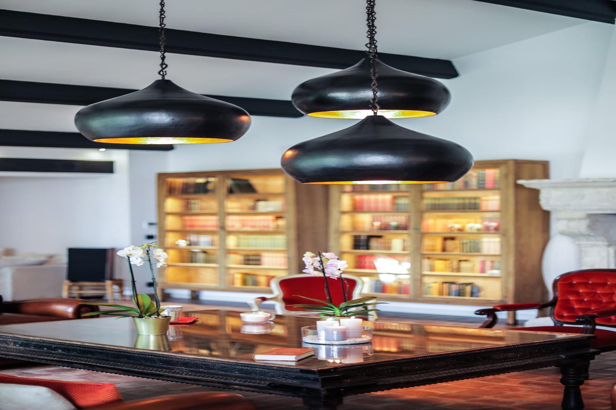 Charmant Mas Provençal avec piscine et jacuzzis-Esszimmer