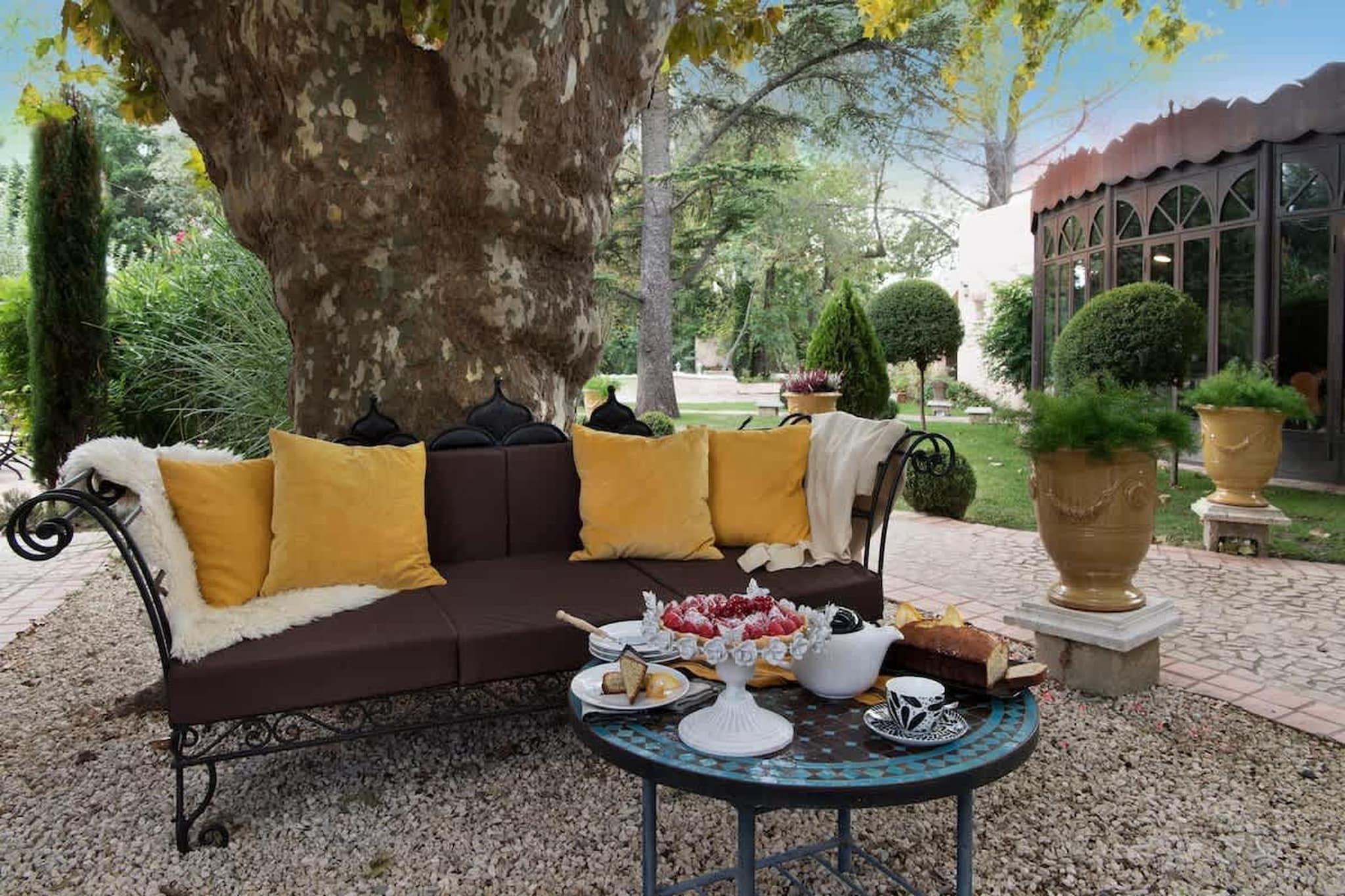 Charmant Mas Provençal avec piscine et jacuzzis-Terrasse/Balkon