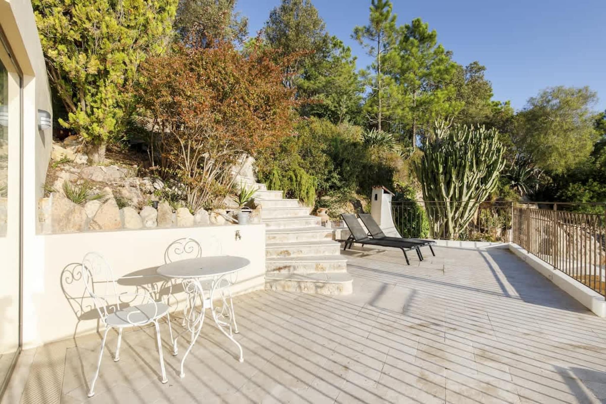 Magnifique villa avec vue sur mer et belle piscine-Terrasse / balcon