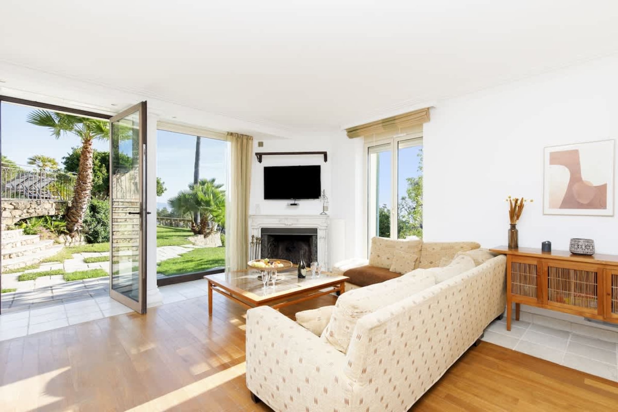 Magnifique villa avec vue sur mer et belle piscine-Salon