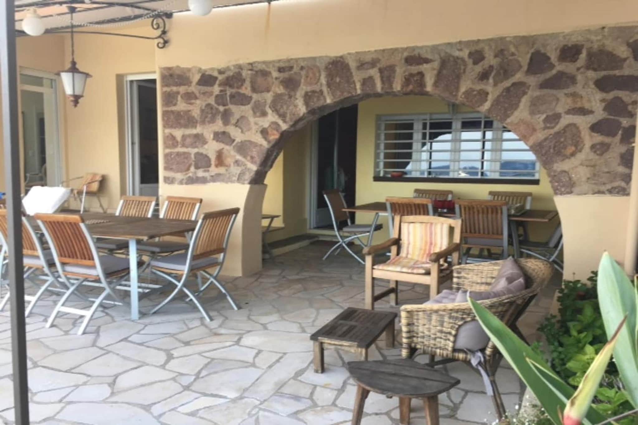 Villa plage privée vue sur la mer-Terrasse / balcon