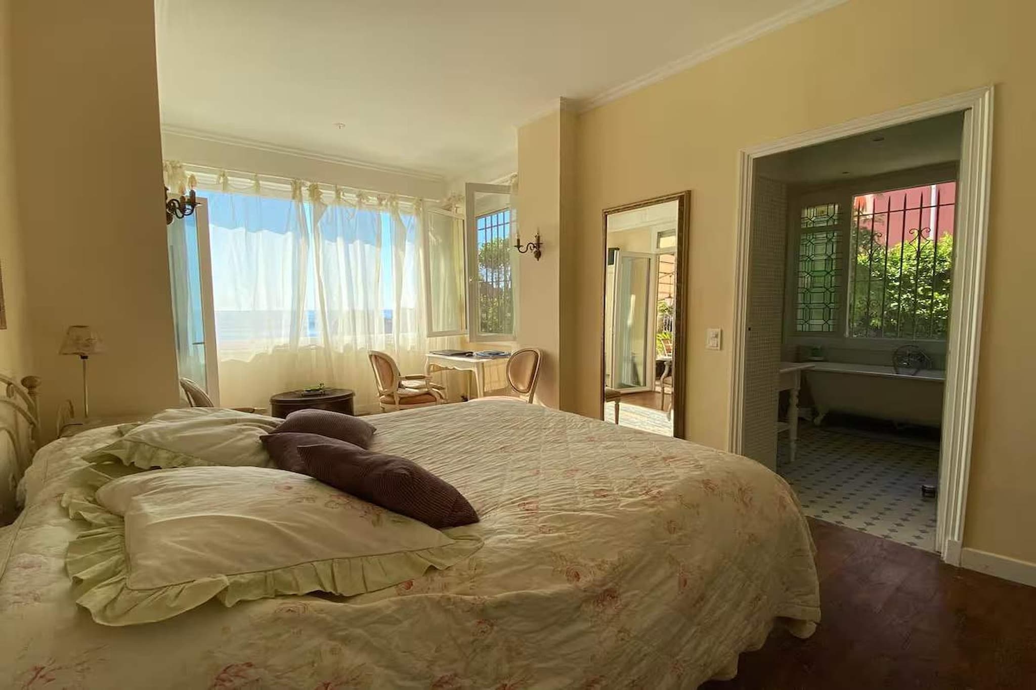 Villa plage privée vue sur la mer-Chambre