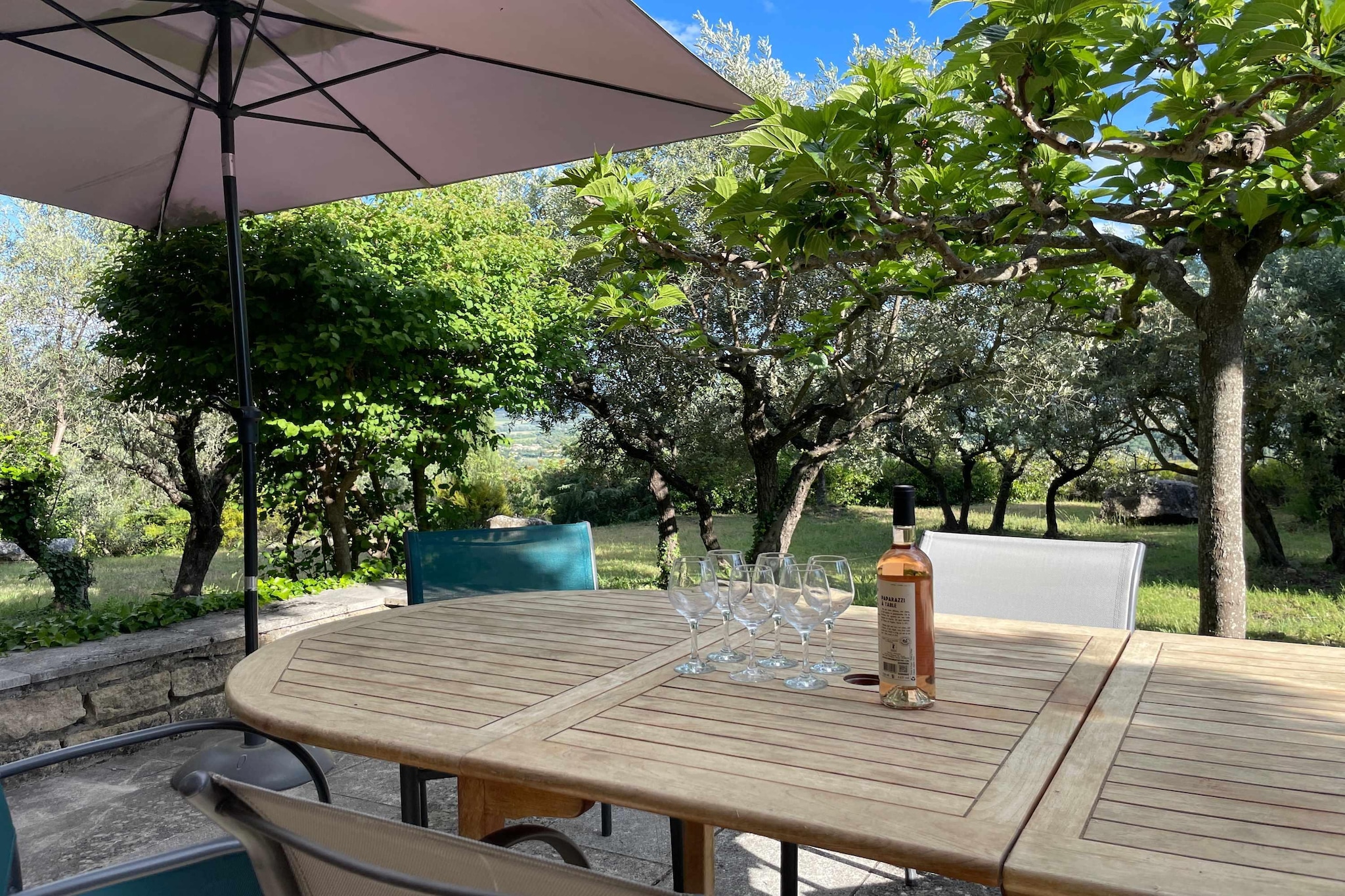 La Familiale - Maison provençale avec piscine et vue imprenable sur Gordes-Terrasbalkon
