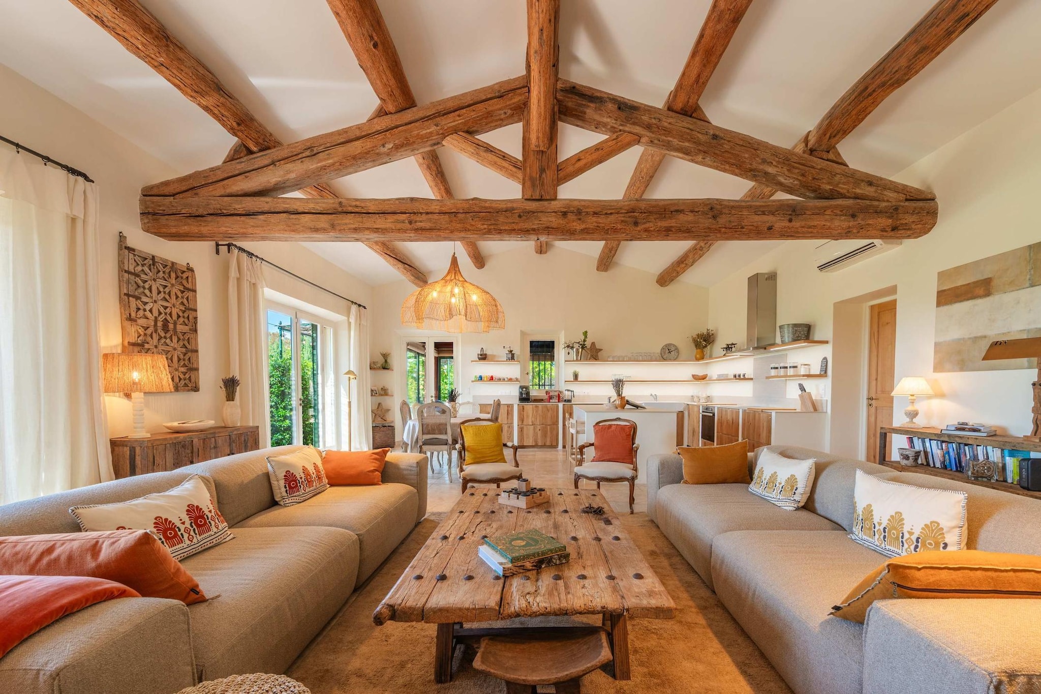 Le Mas Elaïa votre havre familial avec piscine privée