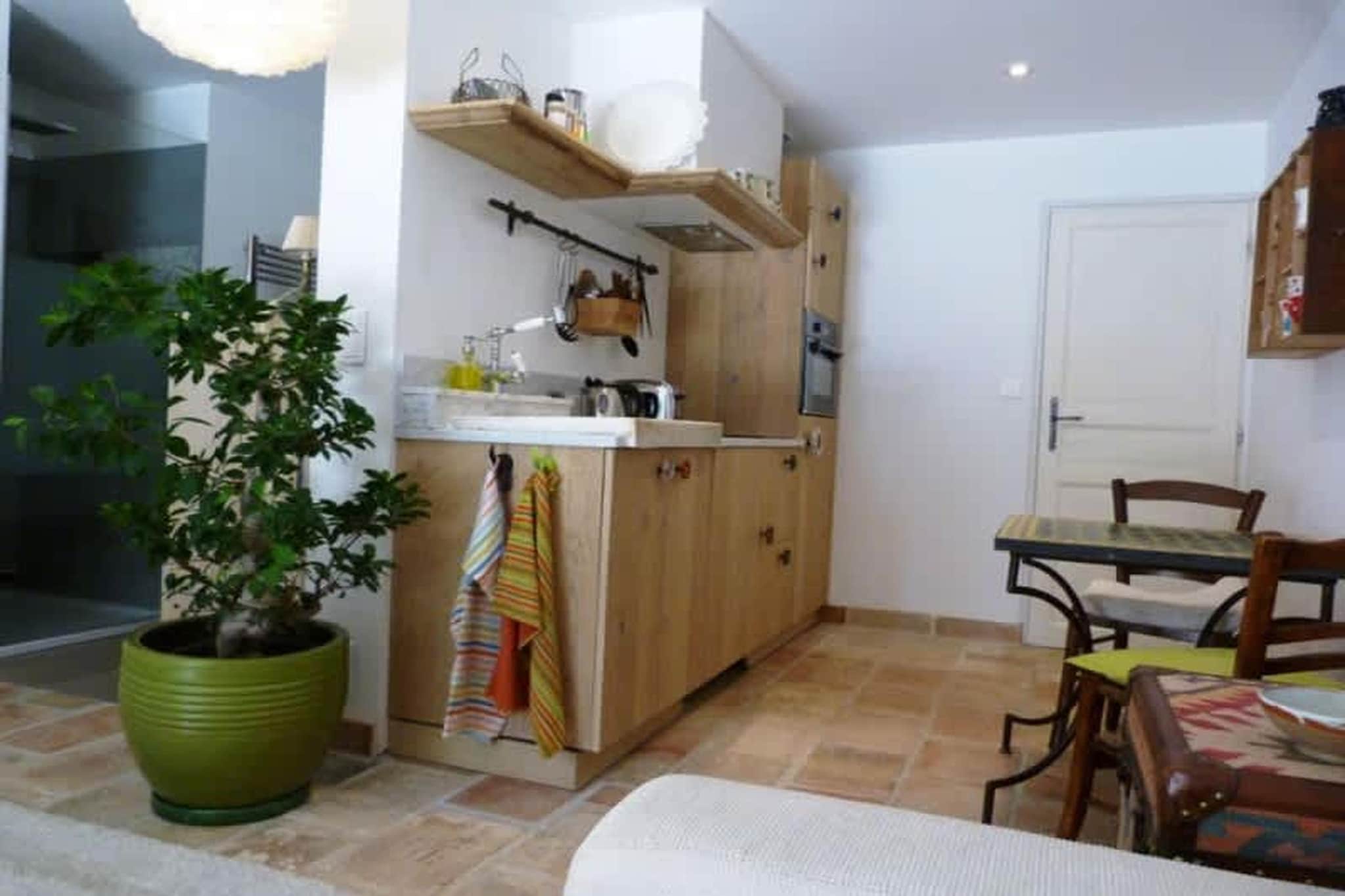 Villa provencale pour les amoureux de la nature en Lubéron-Keuken