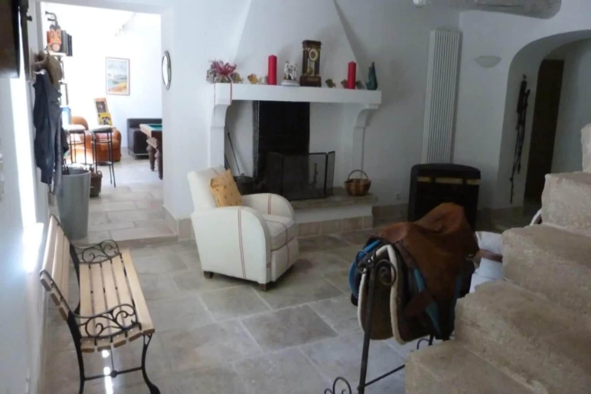 Villa provencale pour les amoureux de la nature en Lubéron-Woonkamer