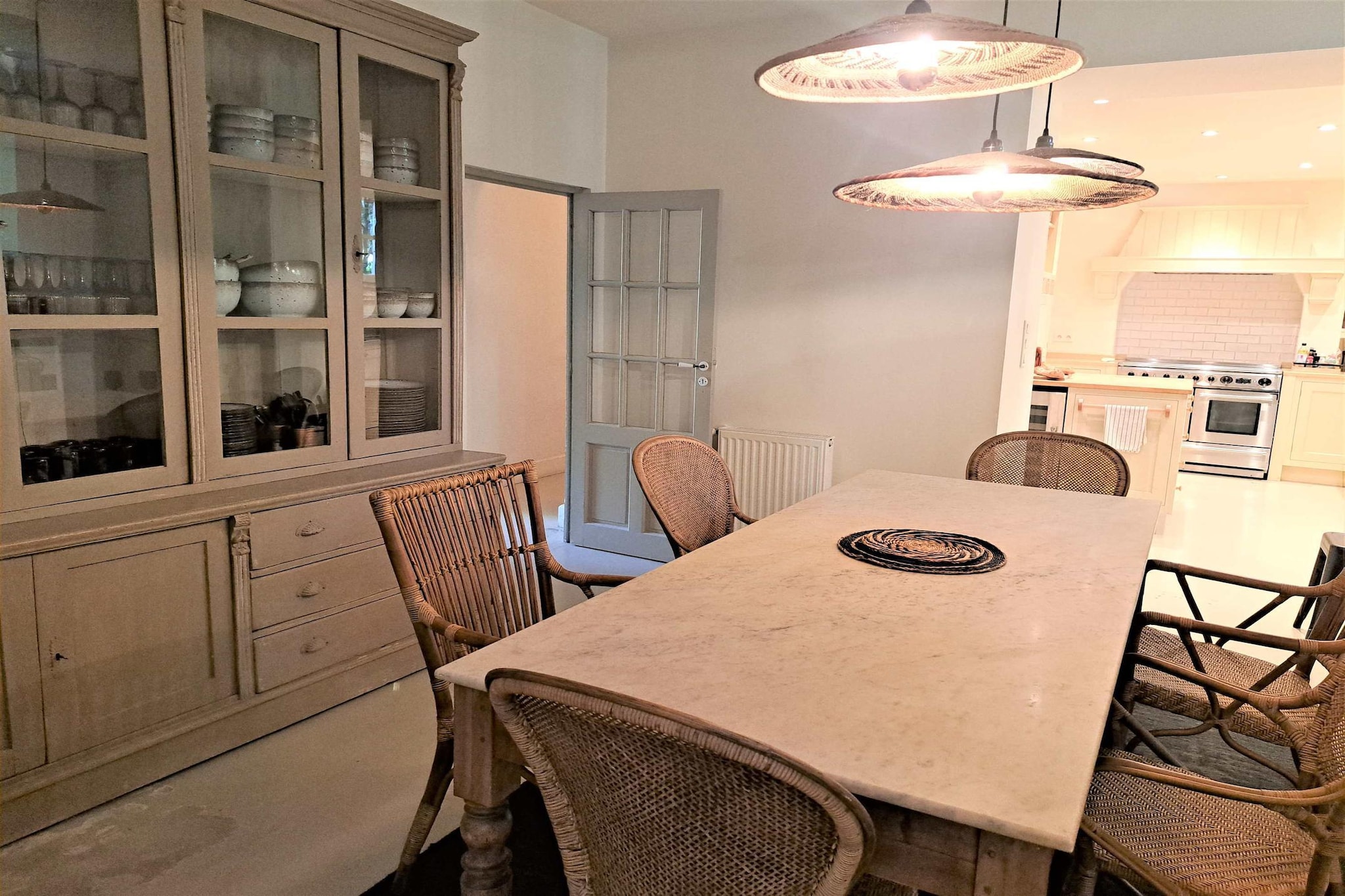 Mas Maillane demeure du XVIIIe entièrement rénové-Dining room