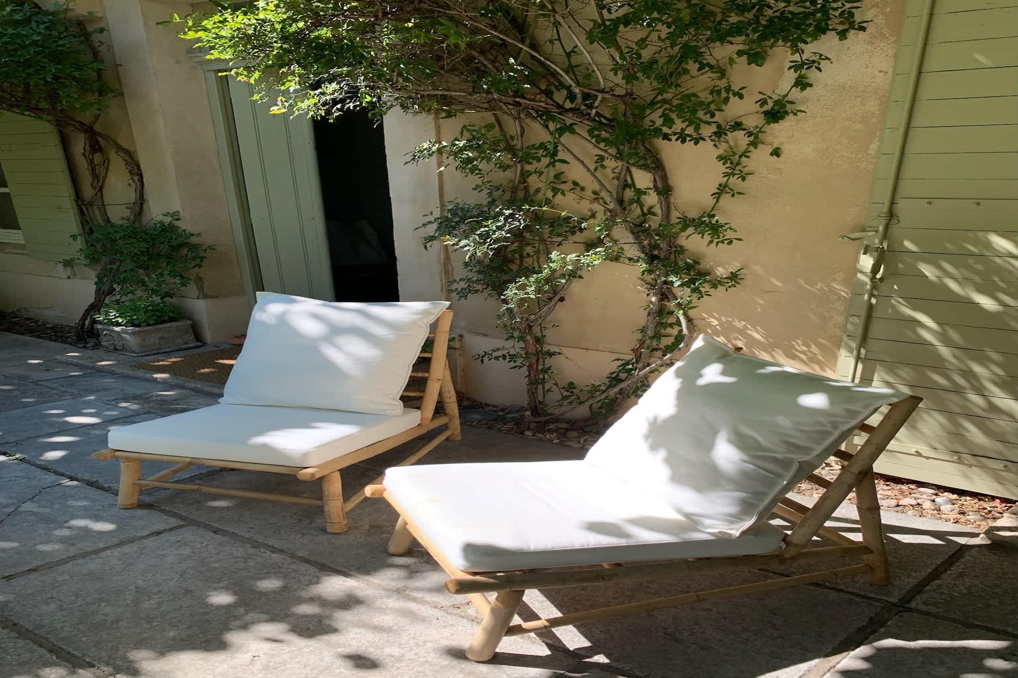 Mas Maillane demeure du XVIIIe entièrement rénové-Terrace balcony