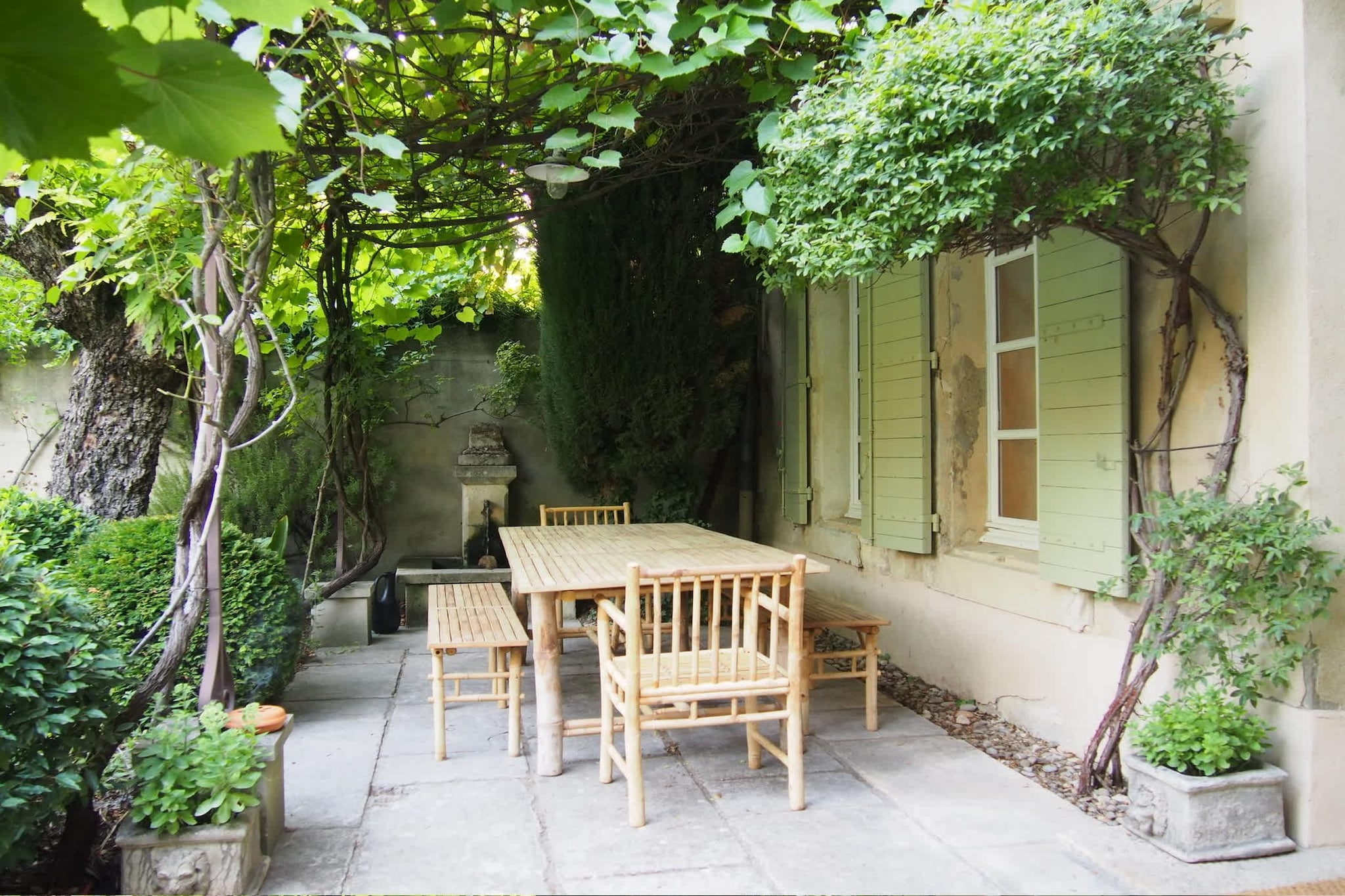 Mas Maillane demeure du XVIIIe entièrement rénové-Terrace balcony