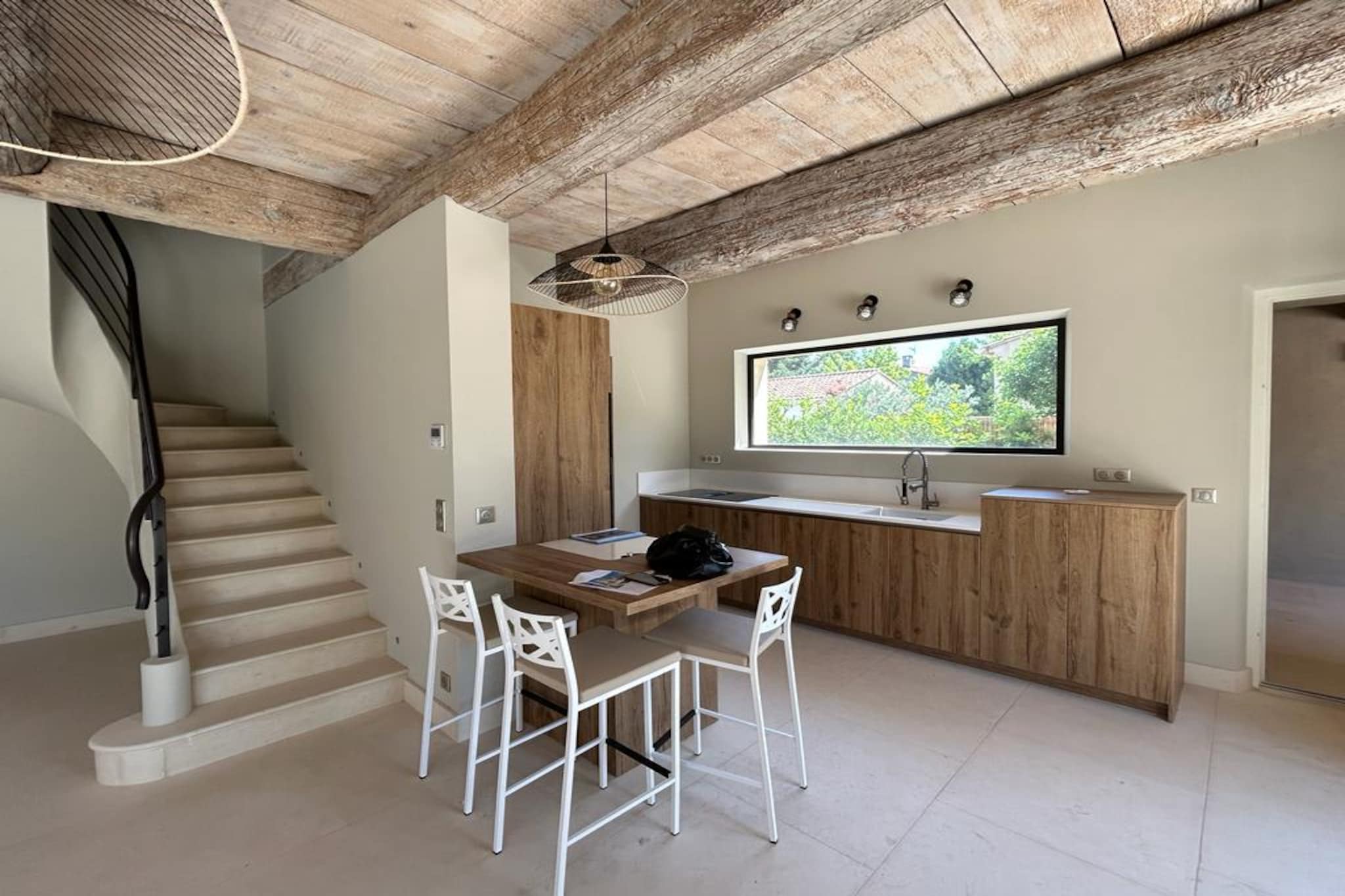 Le Mas Sorella – Votre Évasion Provençale au Cœur des Alpilles-Küche