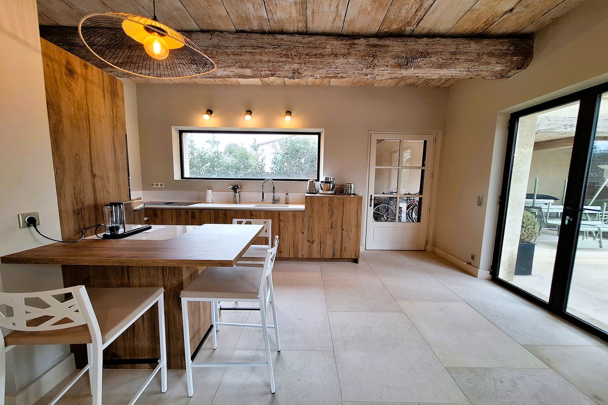 Le Mas Sorella – Votre Évasion Provençale au Cœur des Alpilles-Küche