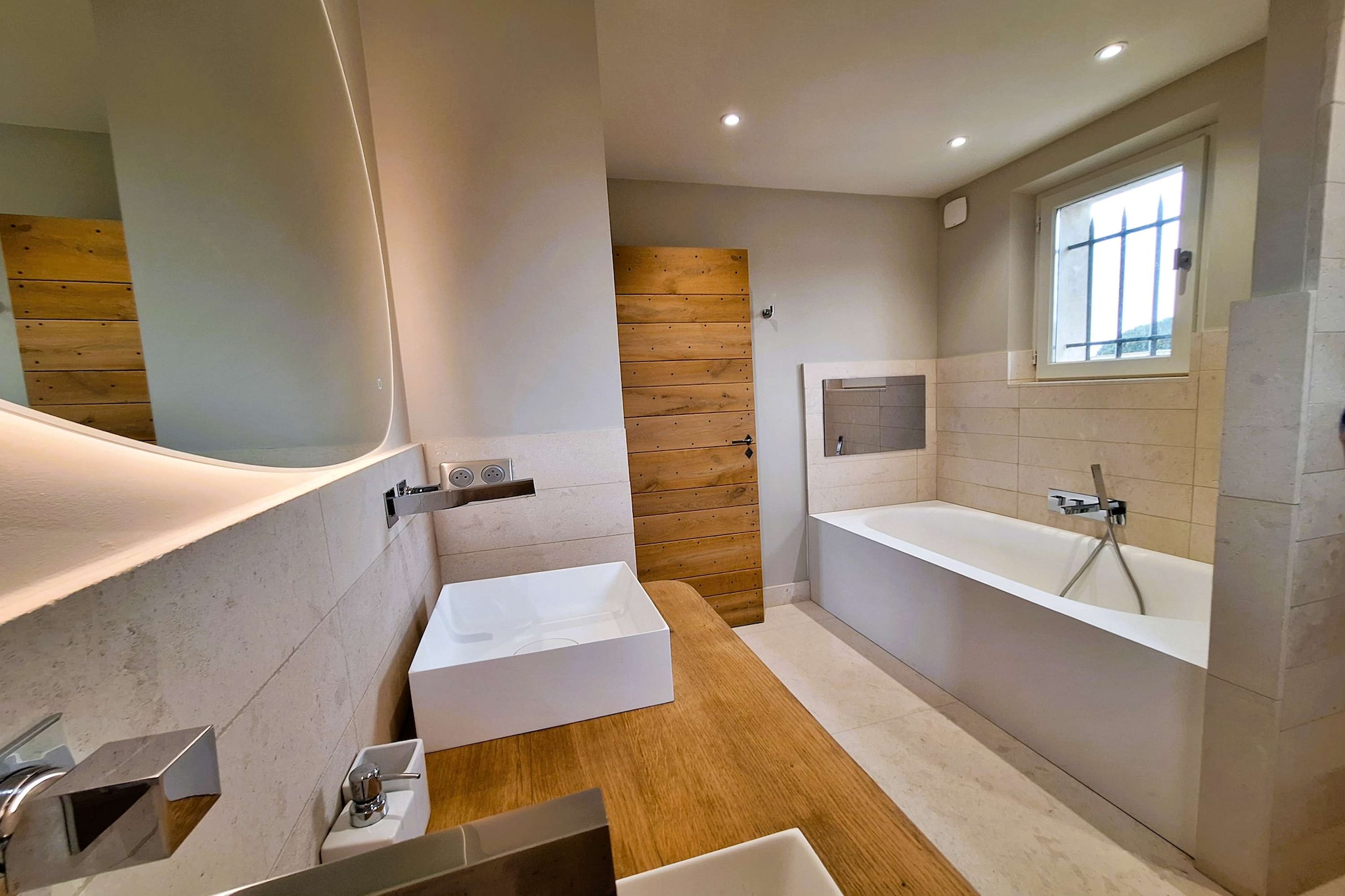 Le Mas Sorella – Votre Évasion Provençale au Cœur des Alpilles-Badezimmer