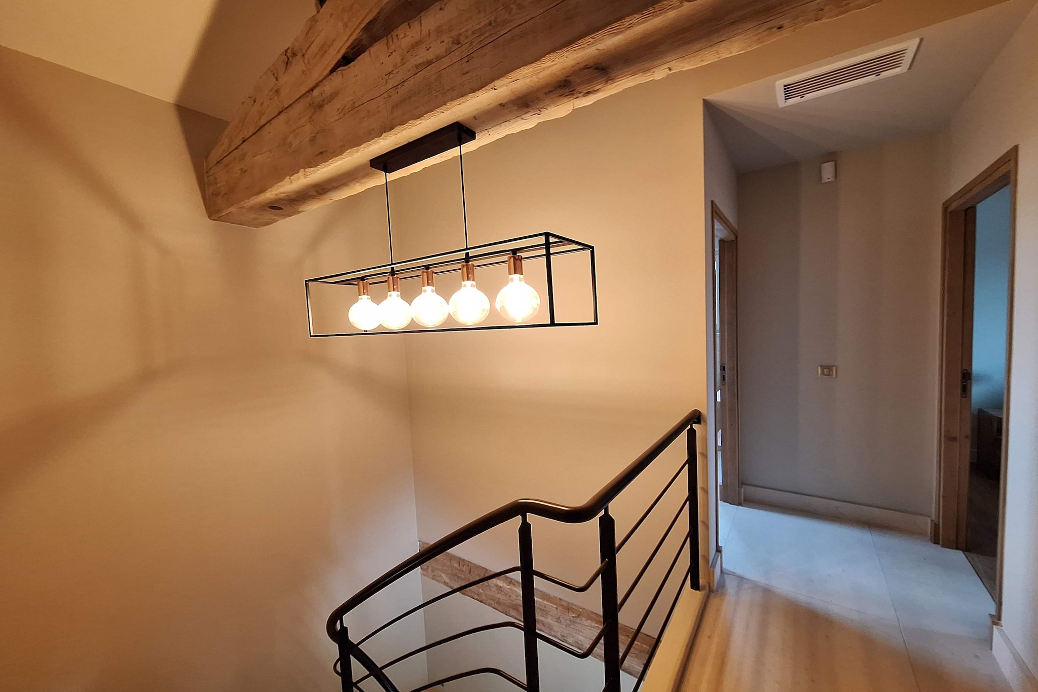 Le Mas Sorella – Votre Évasion Provençale au Cœur des Alpilles-Flur