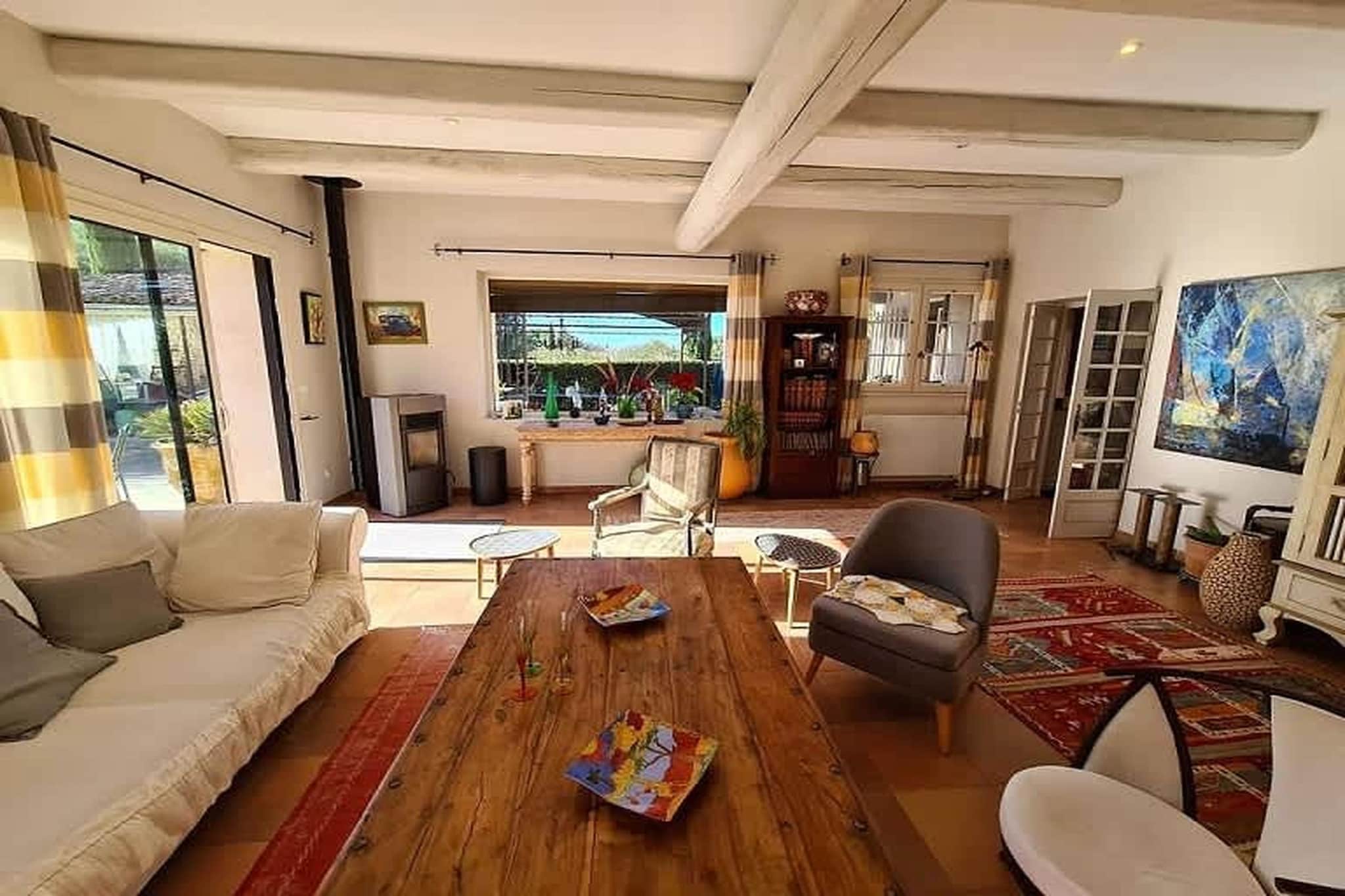 La Maison de Robion-Woonkamer