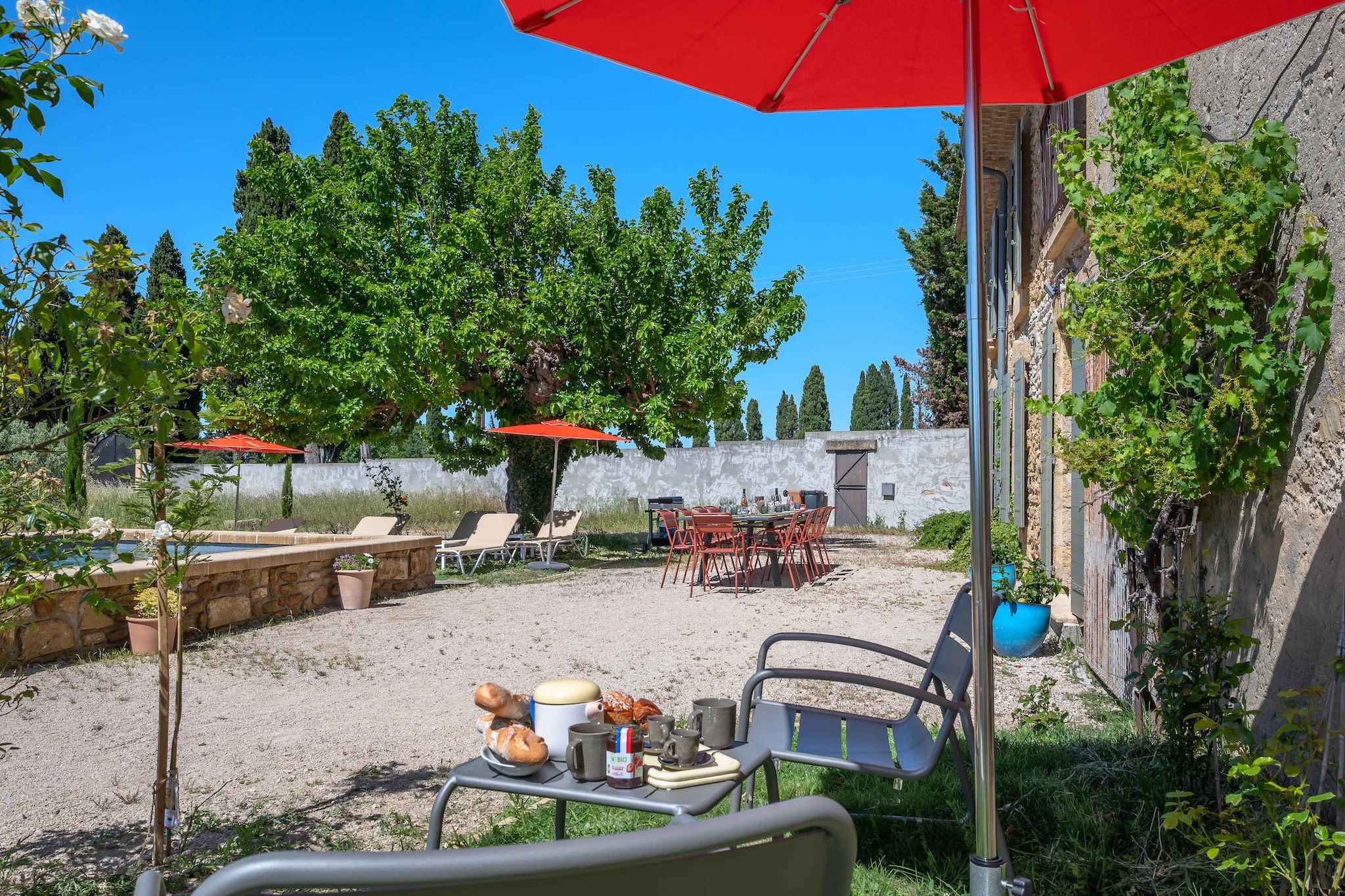 Mas du Mûrier-Terrasbalkon