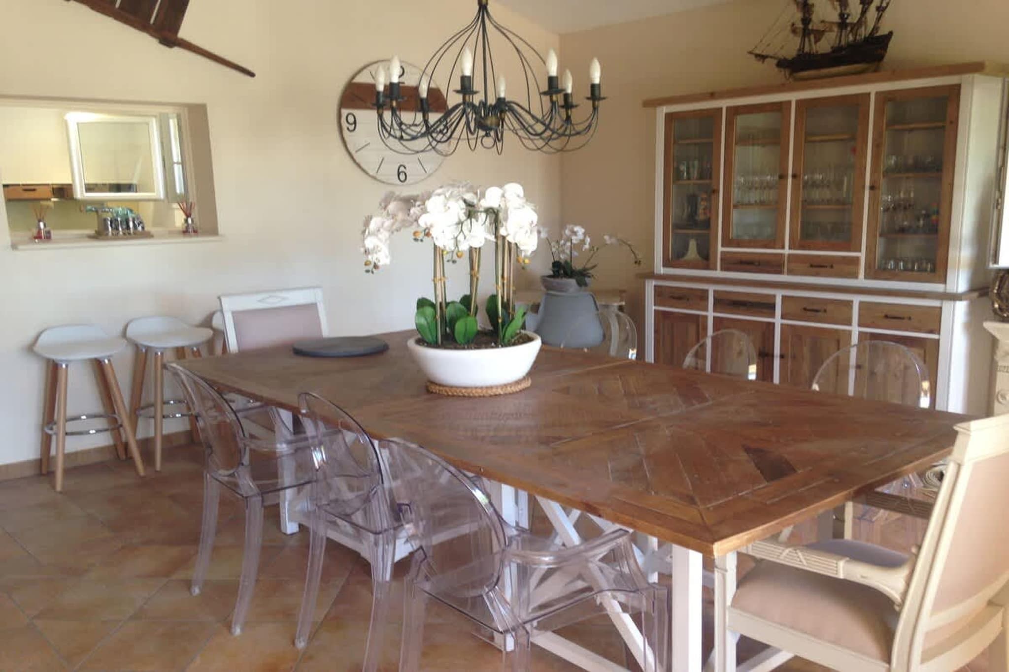 Villa provencale à Murs coeur du Luberon-Eetkamer