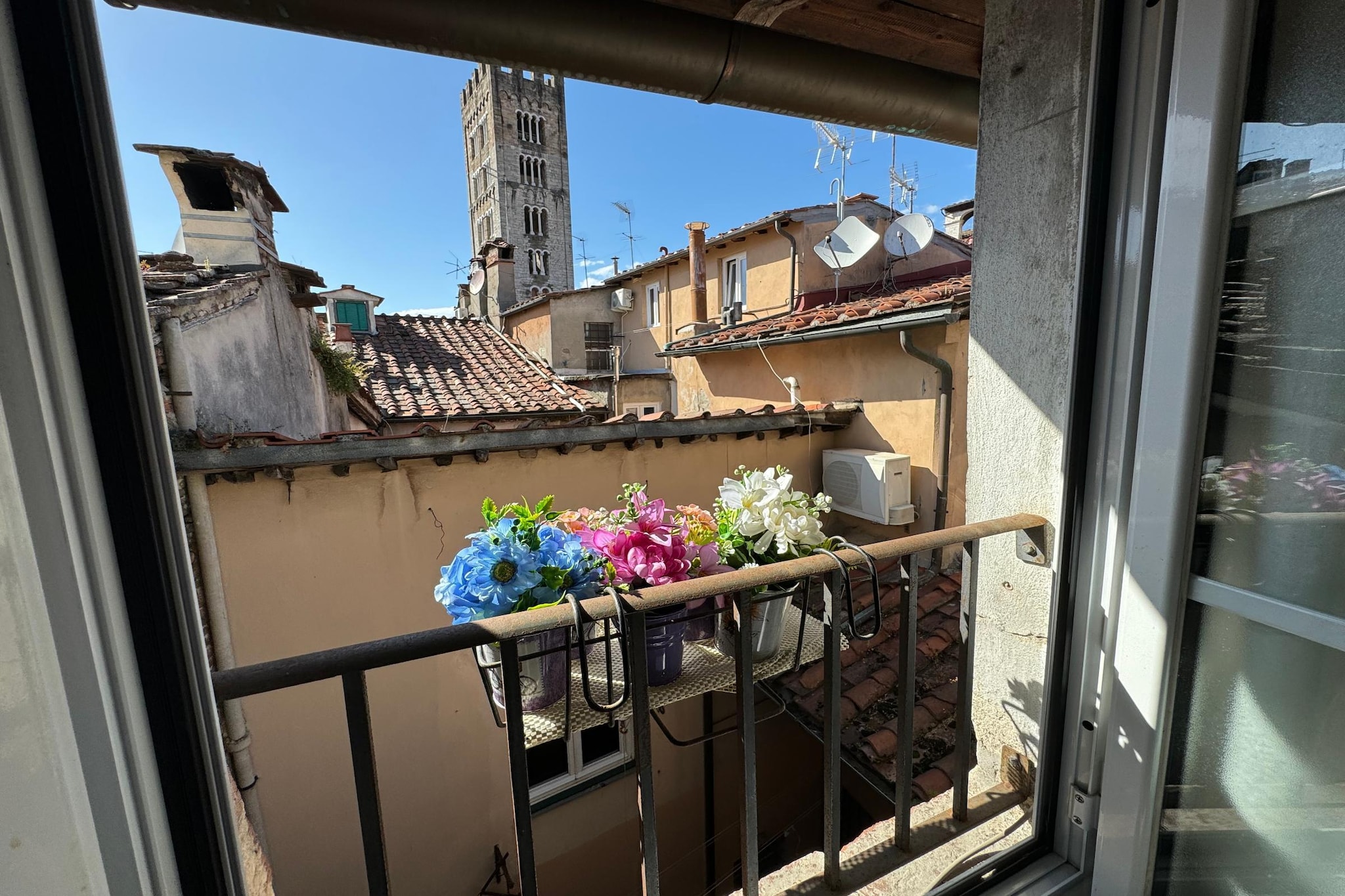 Anna Lucca Centro - Aussicht Sommer