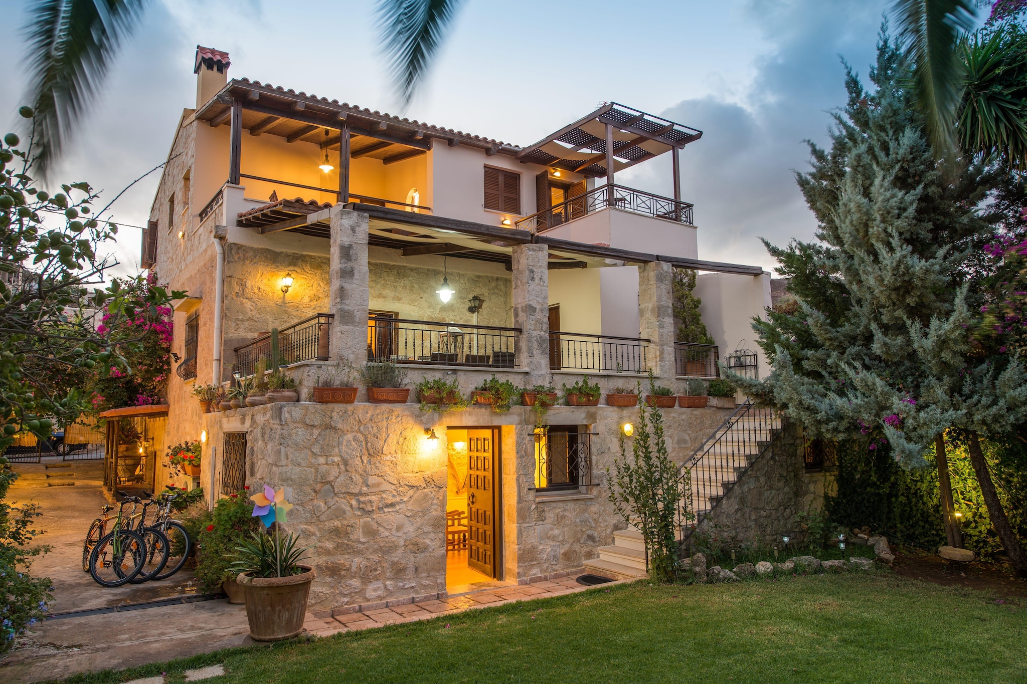 KIssamos Luxury Villa for 4 Guests